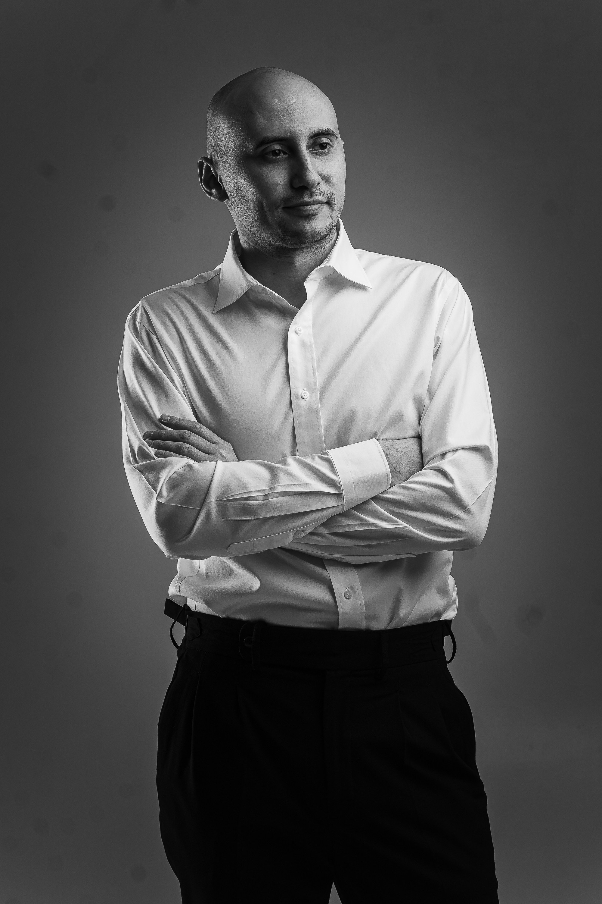 Беременность в ЧБ. Ваш свадебный и семейный фотограф