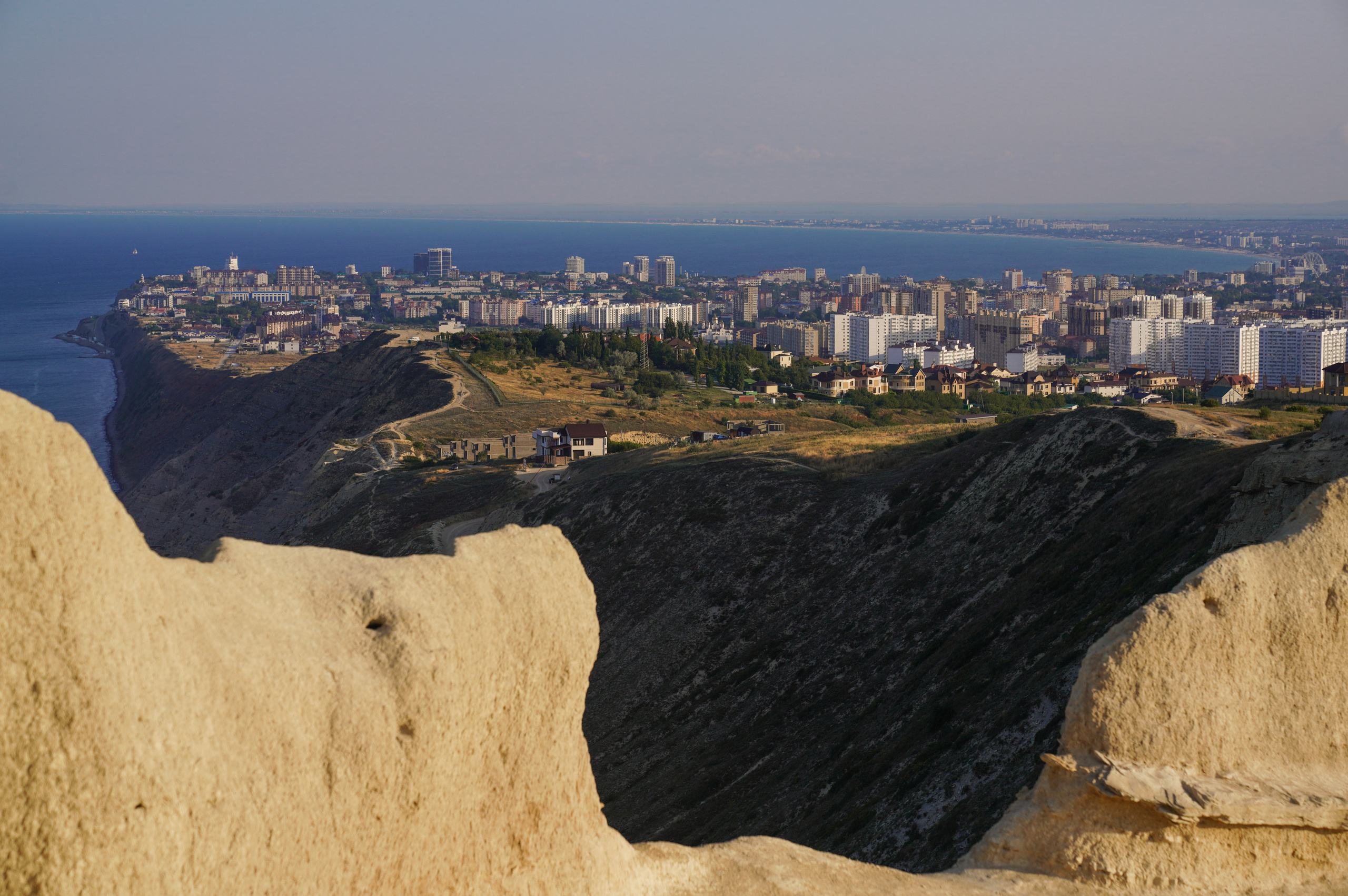 Анапа, Ласточкины гнёзда