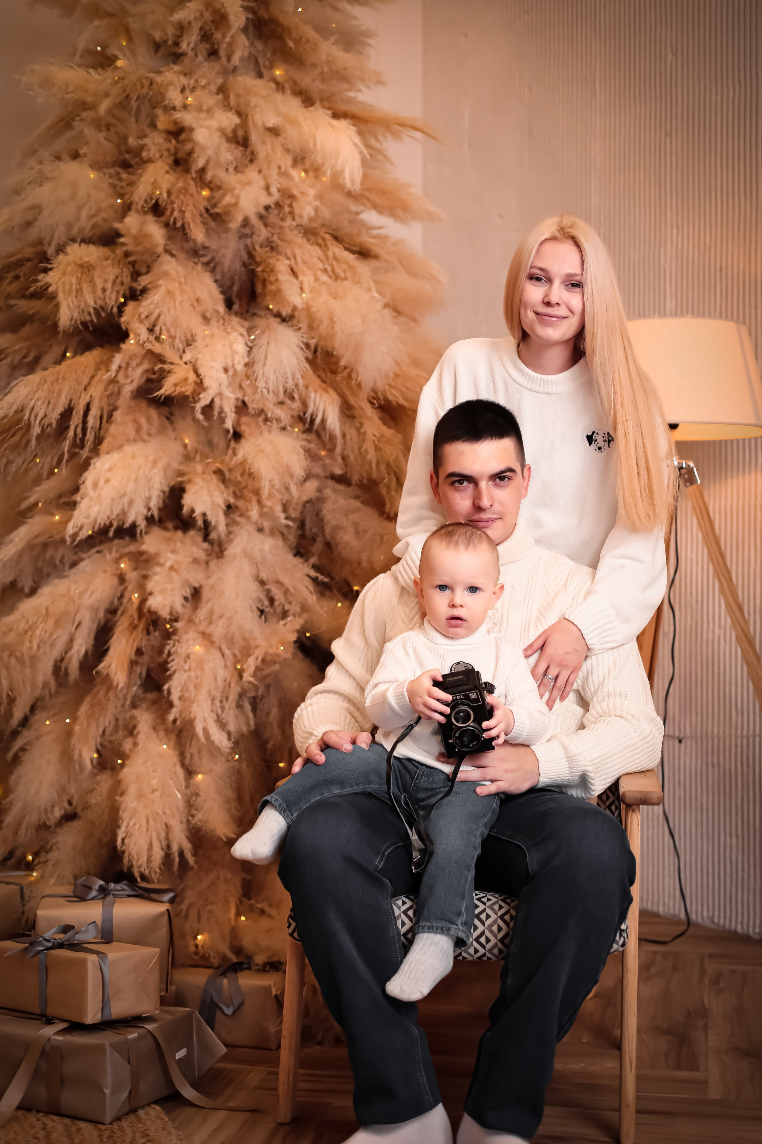 НОВОГОДНИЕ ФОТОСЕССИИ. Фотограф г. Хабаровск. Семейные и индивидуальные съёмки