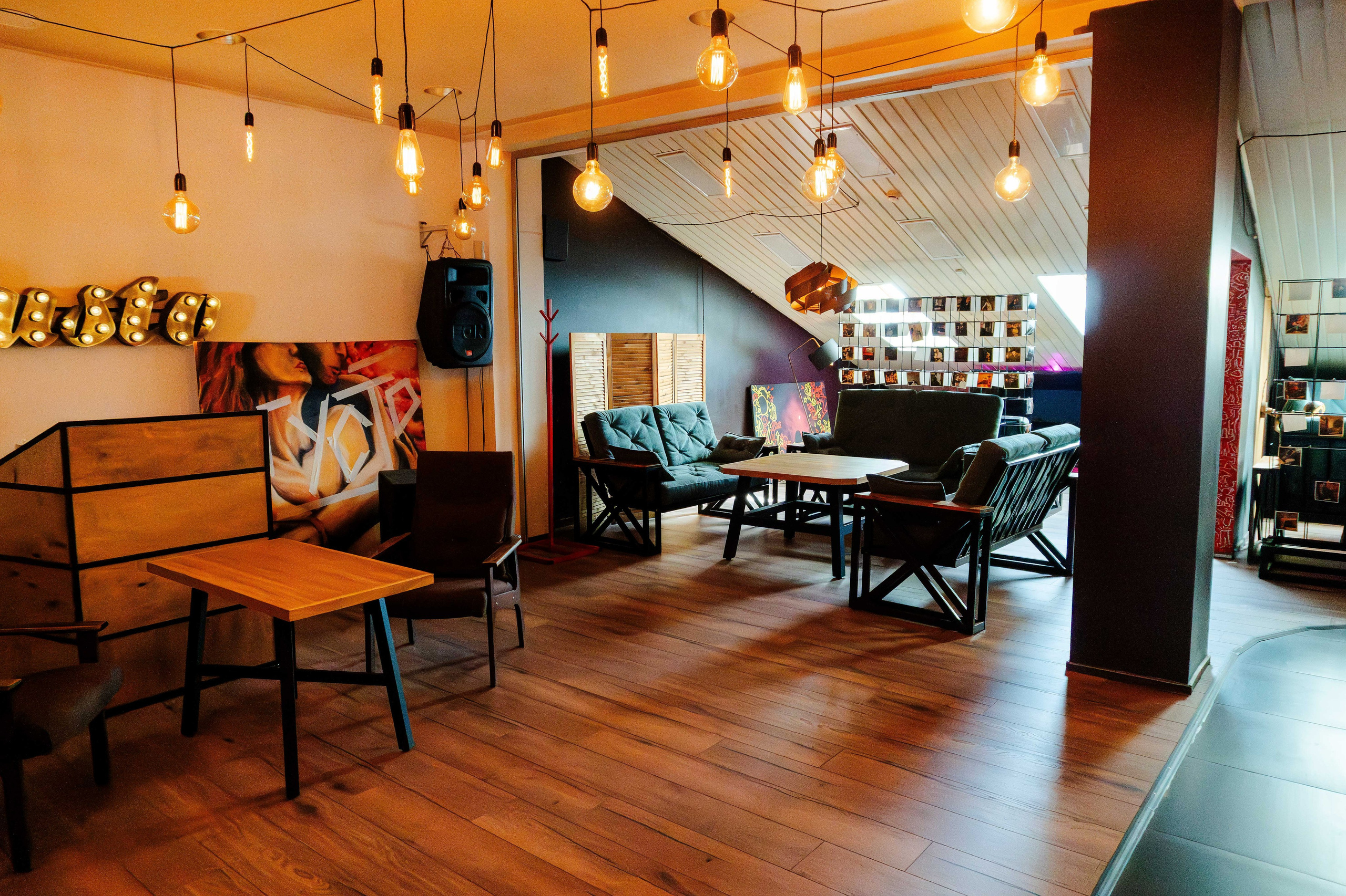 Фотографии заведения Gusto hookah. JOHNNY SOLOVEV VISION