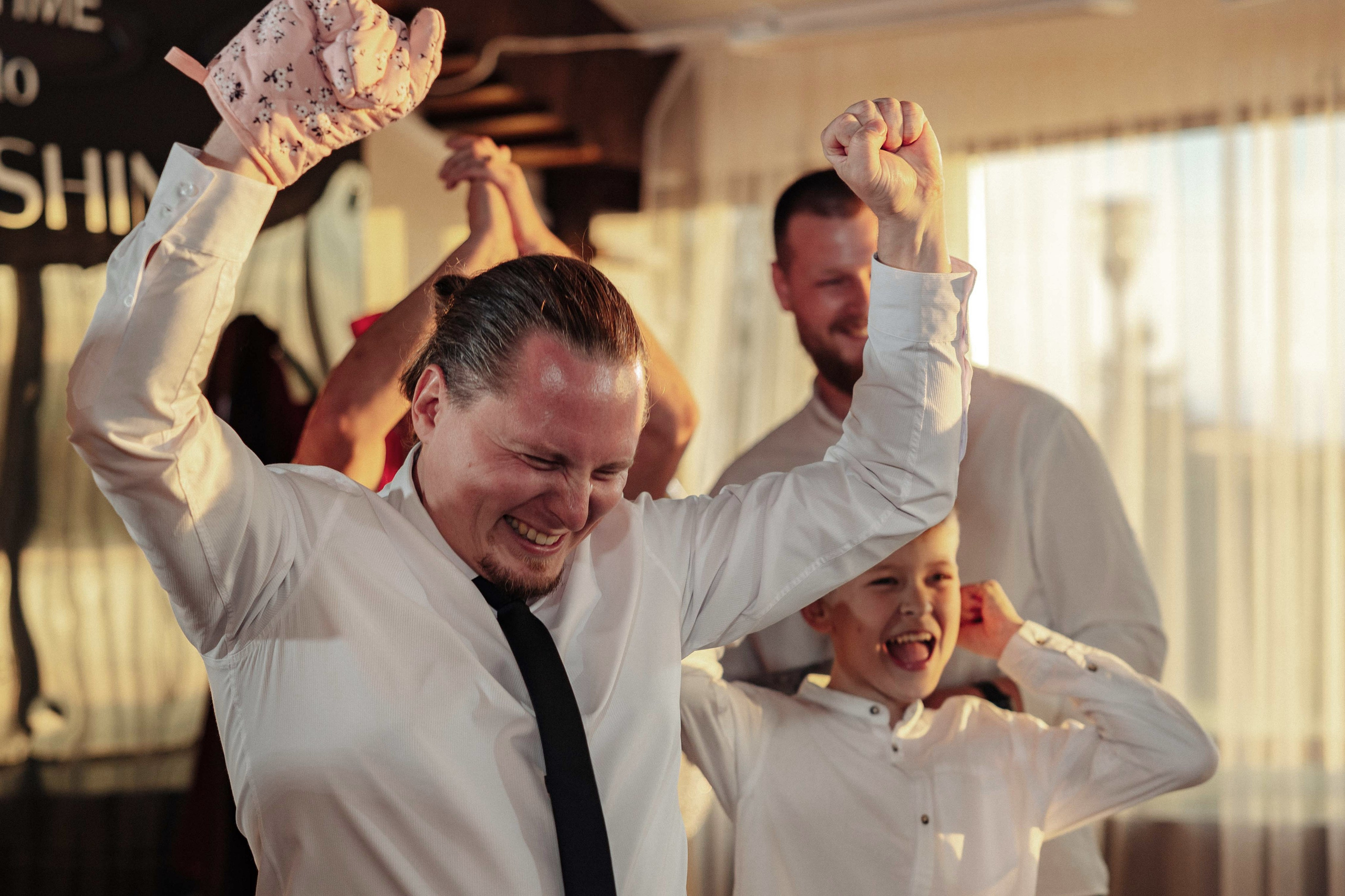 Юбилей в лучах заката. Алексей Шаров — свадебный и репортажный фотограф в Нижнем Новгороде