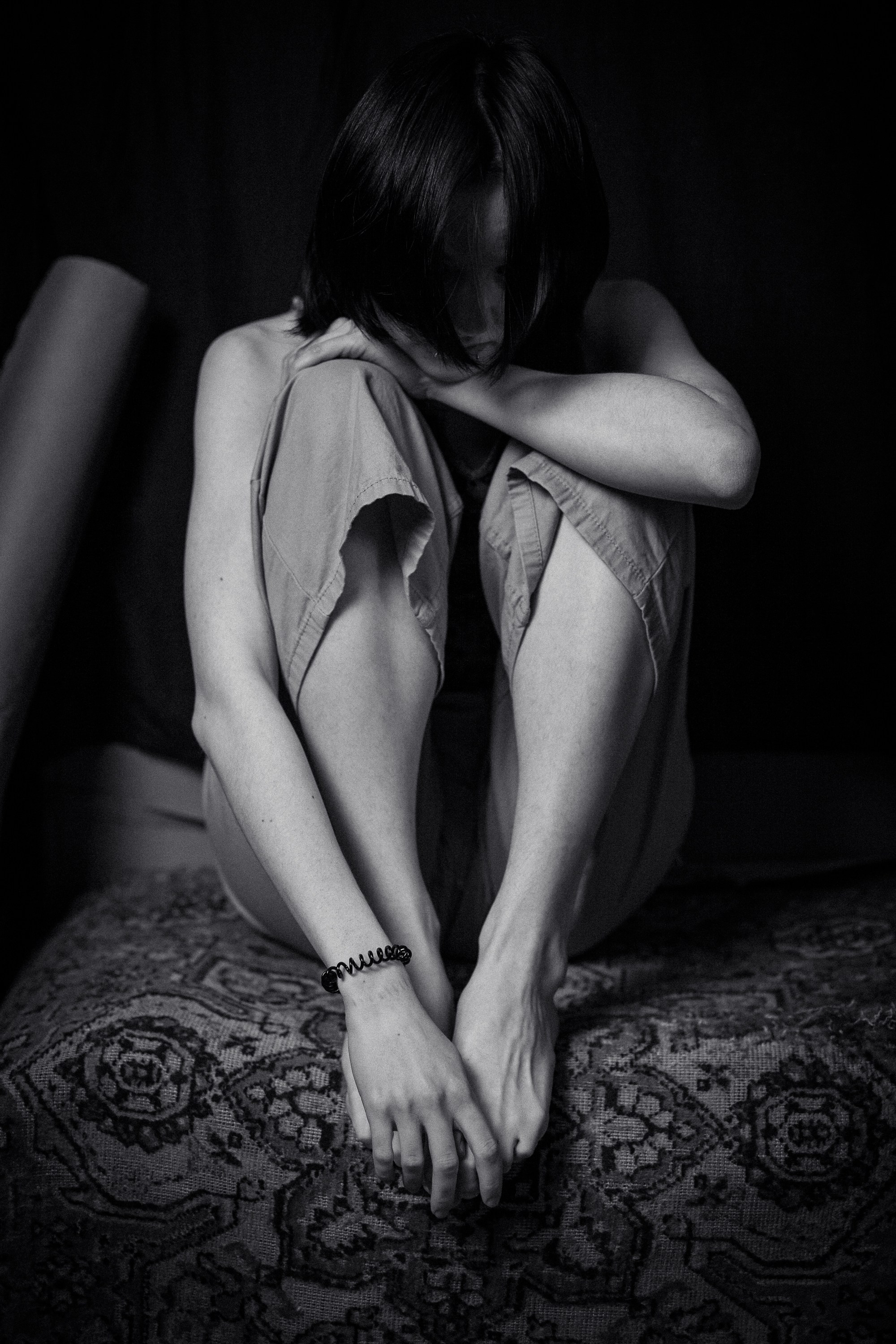 Алёна и Ася. Домашняя студия. RawCat. Портретная фотография Екатеринбург