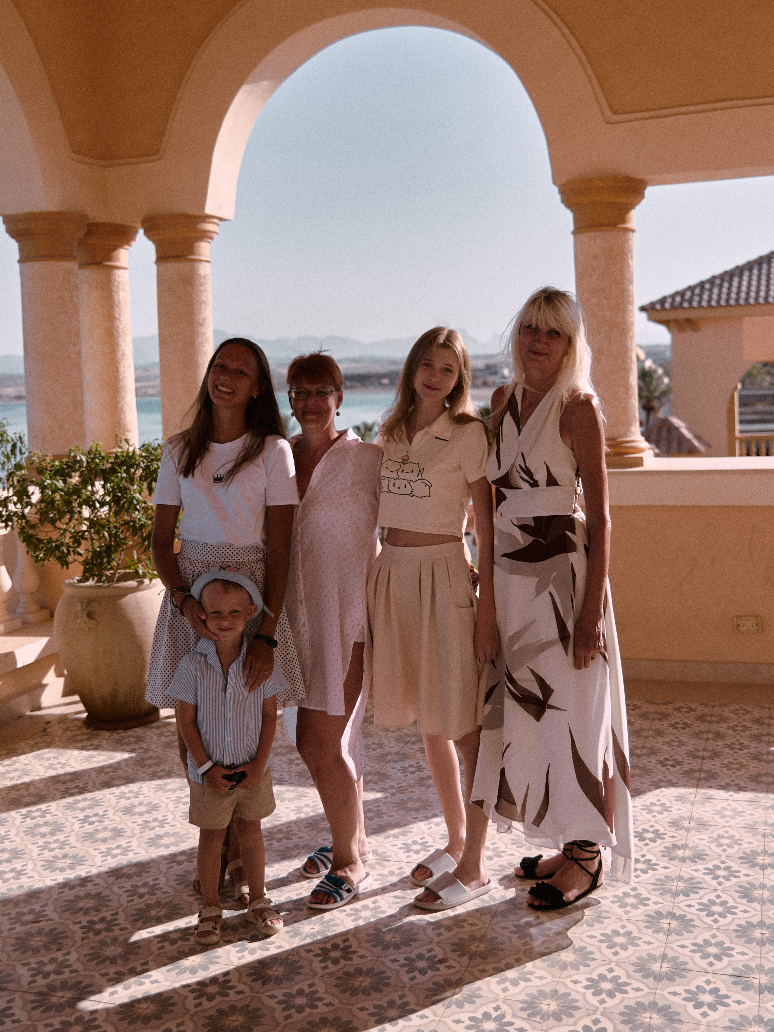 Сахл-Хашиш — пляж. Jorgis Talè — photographer, kind person, teacher of arts and other mag