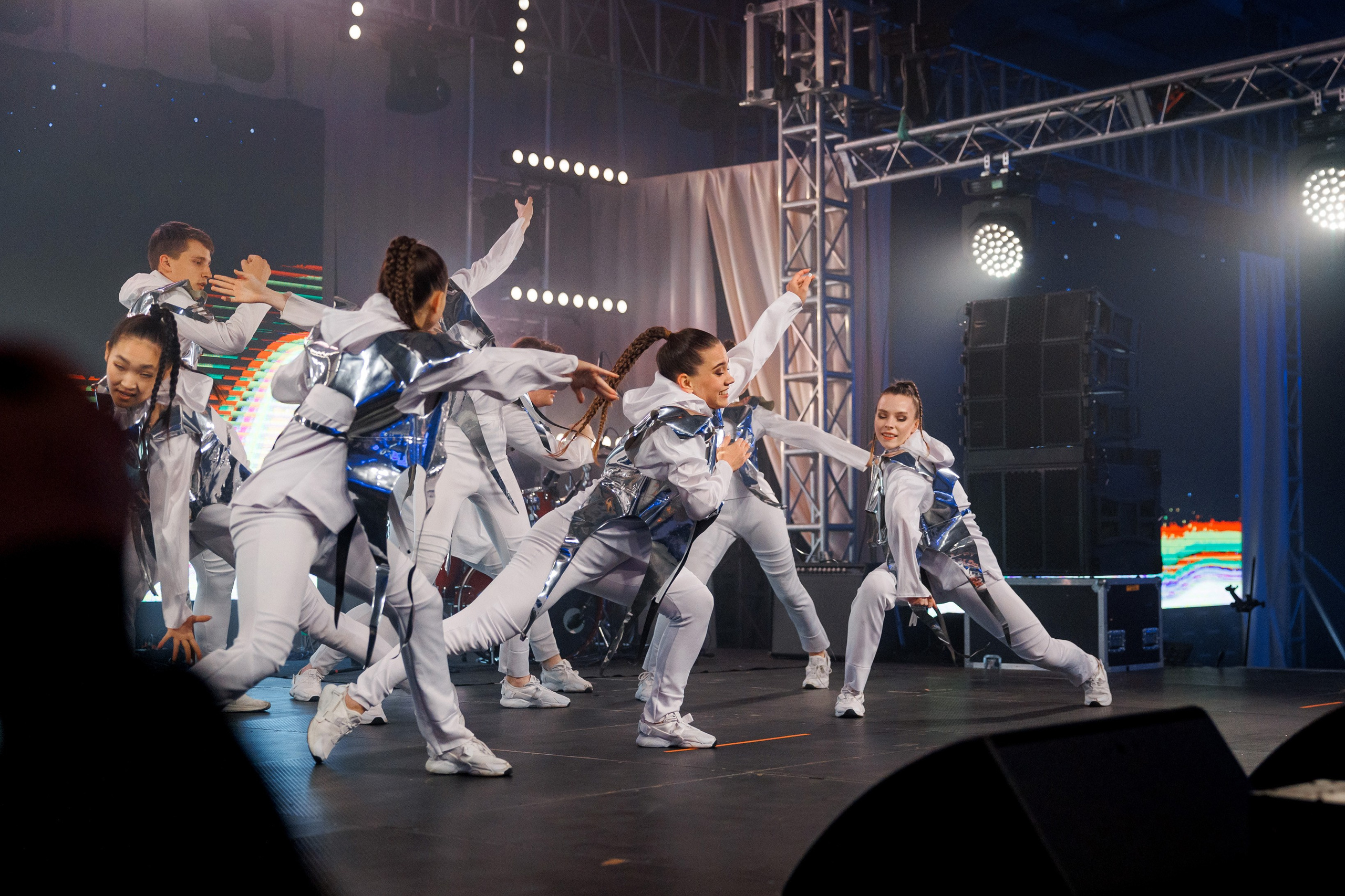 Юбилей компании «СЕРВИКО». Кадровик продакшн: Фото и видеосъемка форумов, конференций, масштабных событий в Иркутске