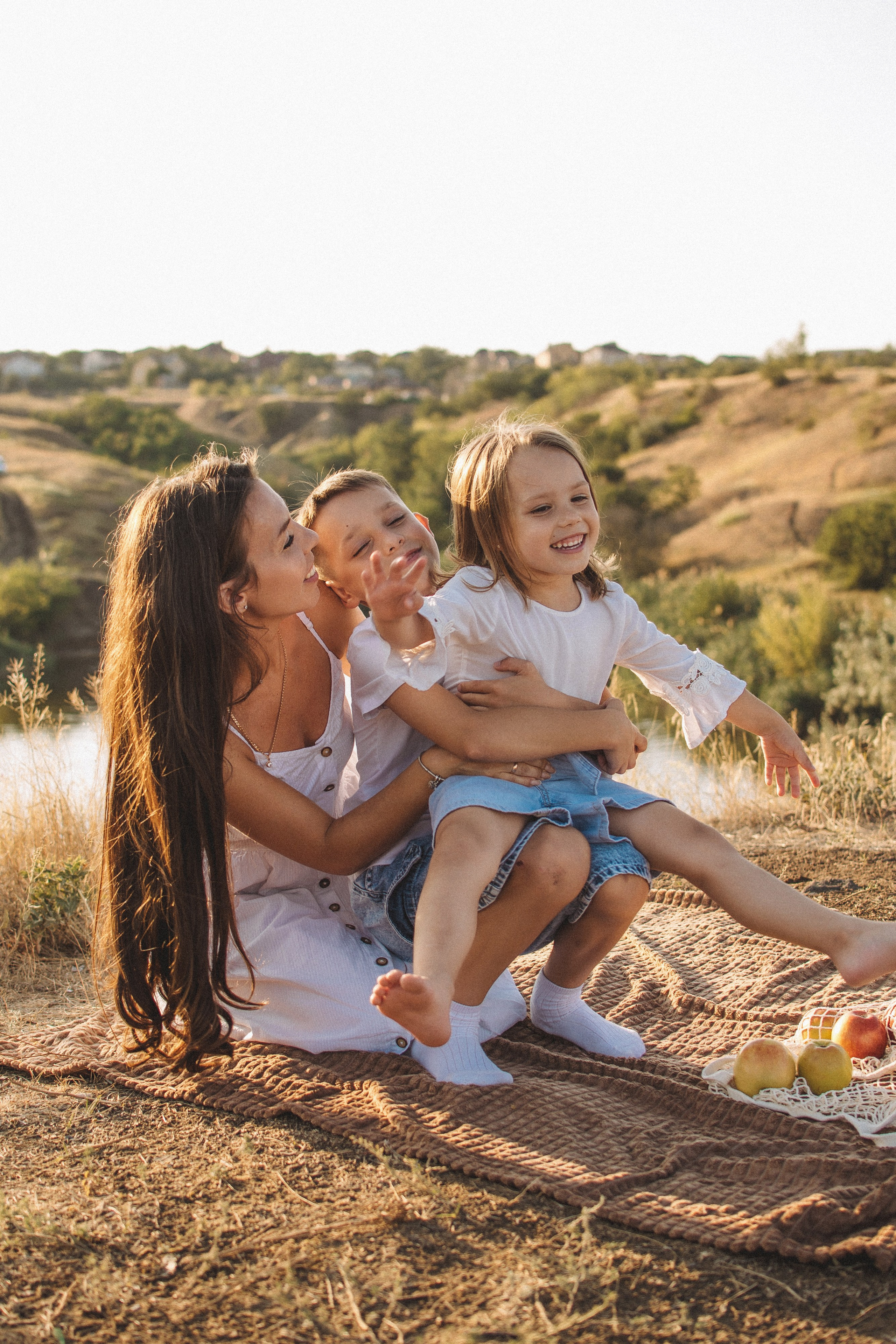 Ярослав, Полина и мама Марина. Фотограф Новочеркасск Ольга Мальцева