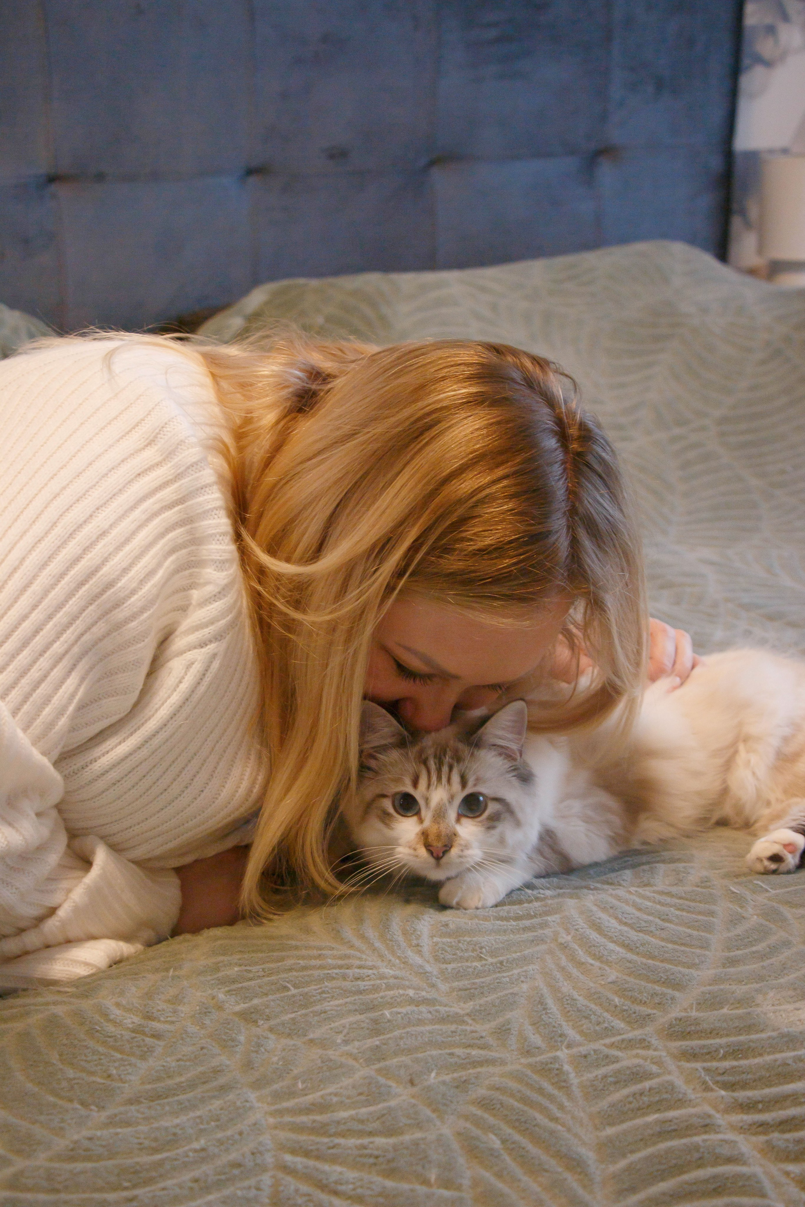 Kristina & Miya. Бережно сохраняю ваши чувства и истории на своих фотографиях