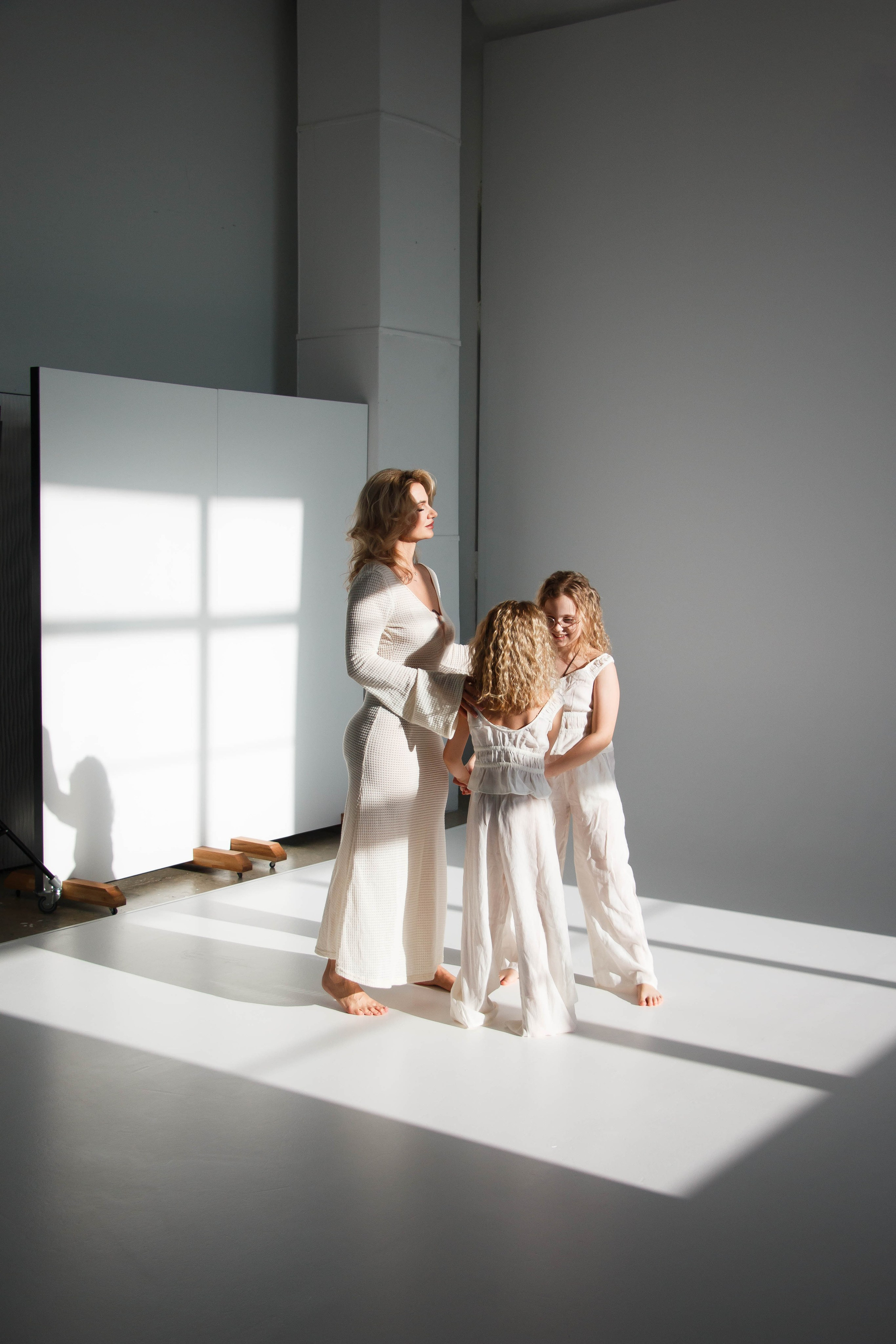 MARYNA & NIKOLETTA & ALISA. Бережно сохраняю ваши чувства и истории на своих фотографиях