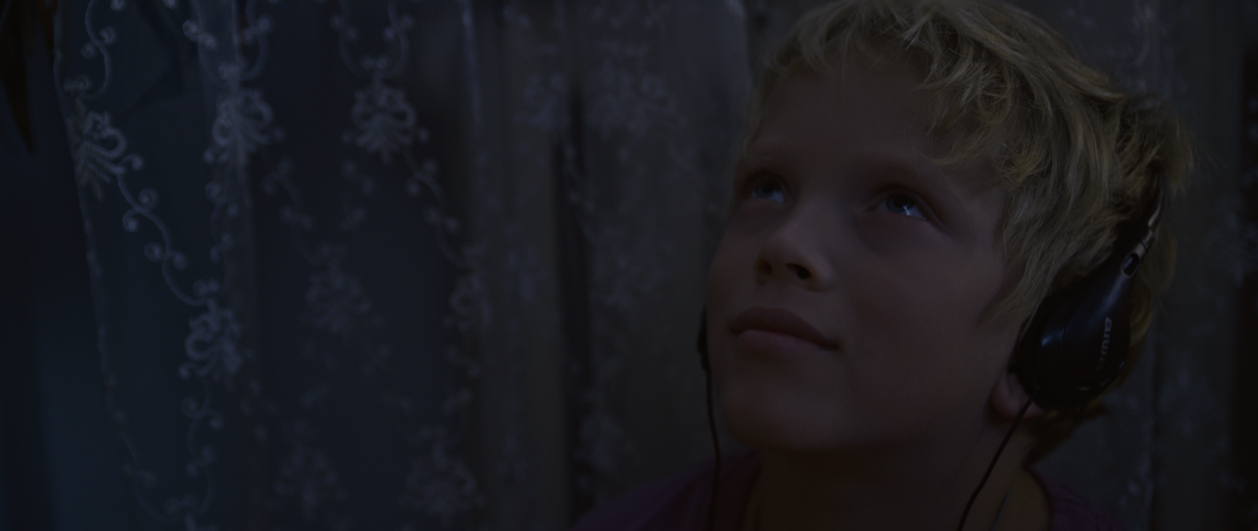 Punctuation mark. Tokcolor