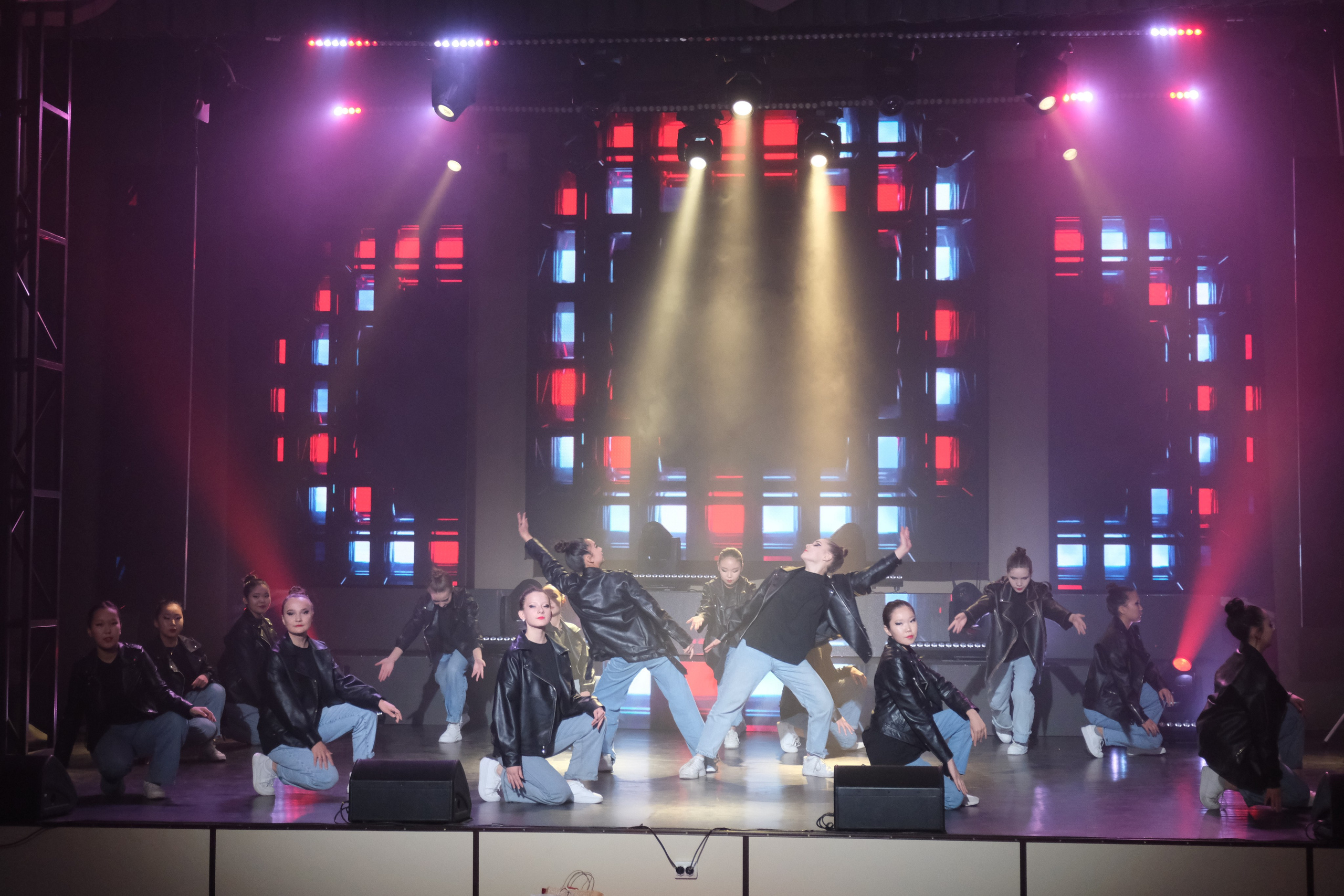 Концерт, посвященный 100-летию Хоринского района. Сэсэг — дочь степи | семейный фотограф