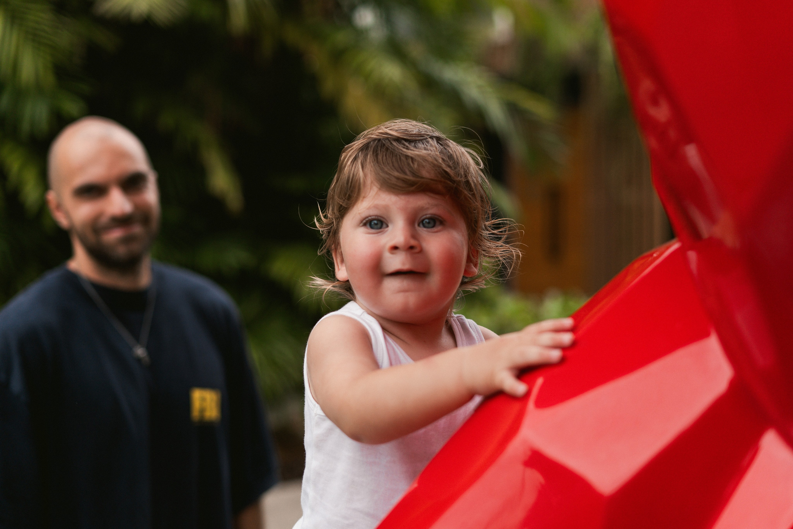 Семейная фотосъёмка на Пхукете – тепло, искренность и любовь вашей семьи на фотографиях. Ян Долматов — фотограф, видеограф и продюсер на Пхукете, Таиланд