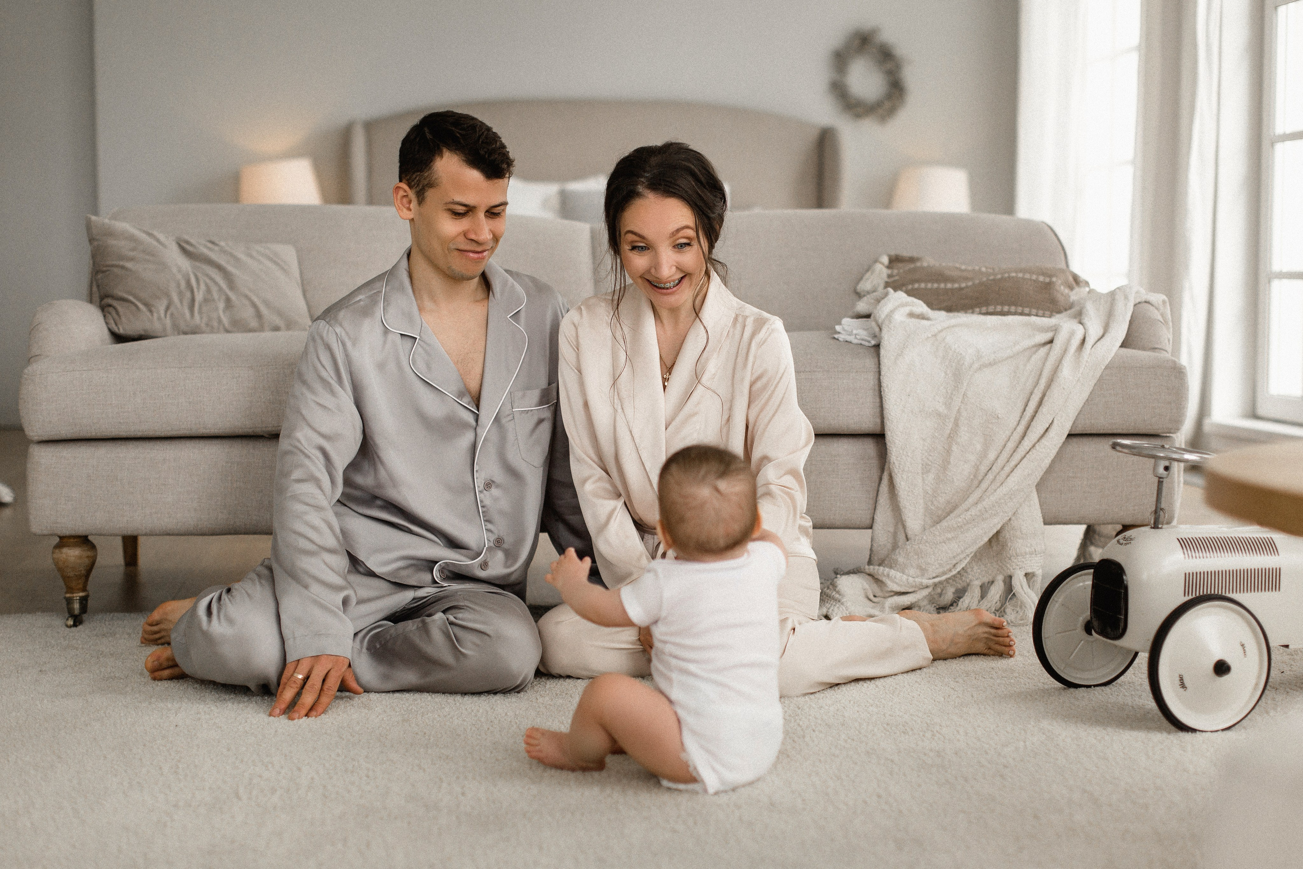 Настя, Алан и Мирон. Главная