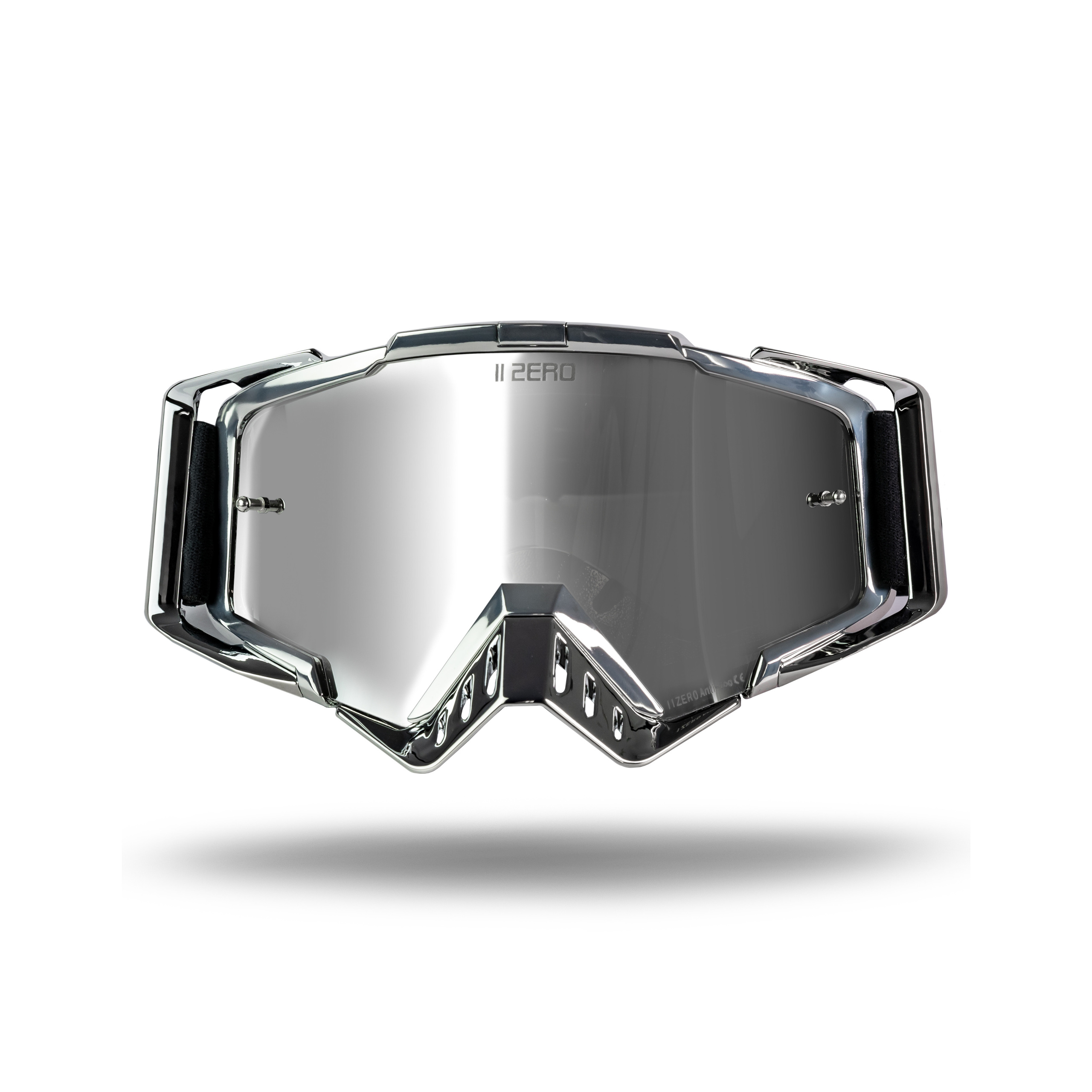 Предметные фото шлемов и масок (очков) для мотокроса. Предметный и репортажный фотограф в Москве