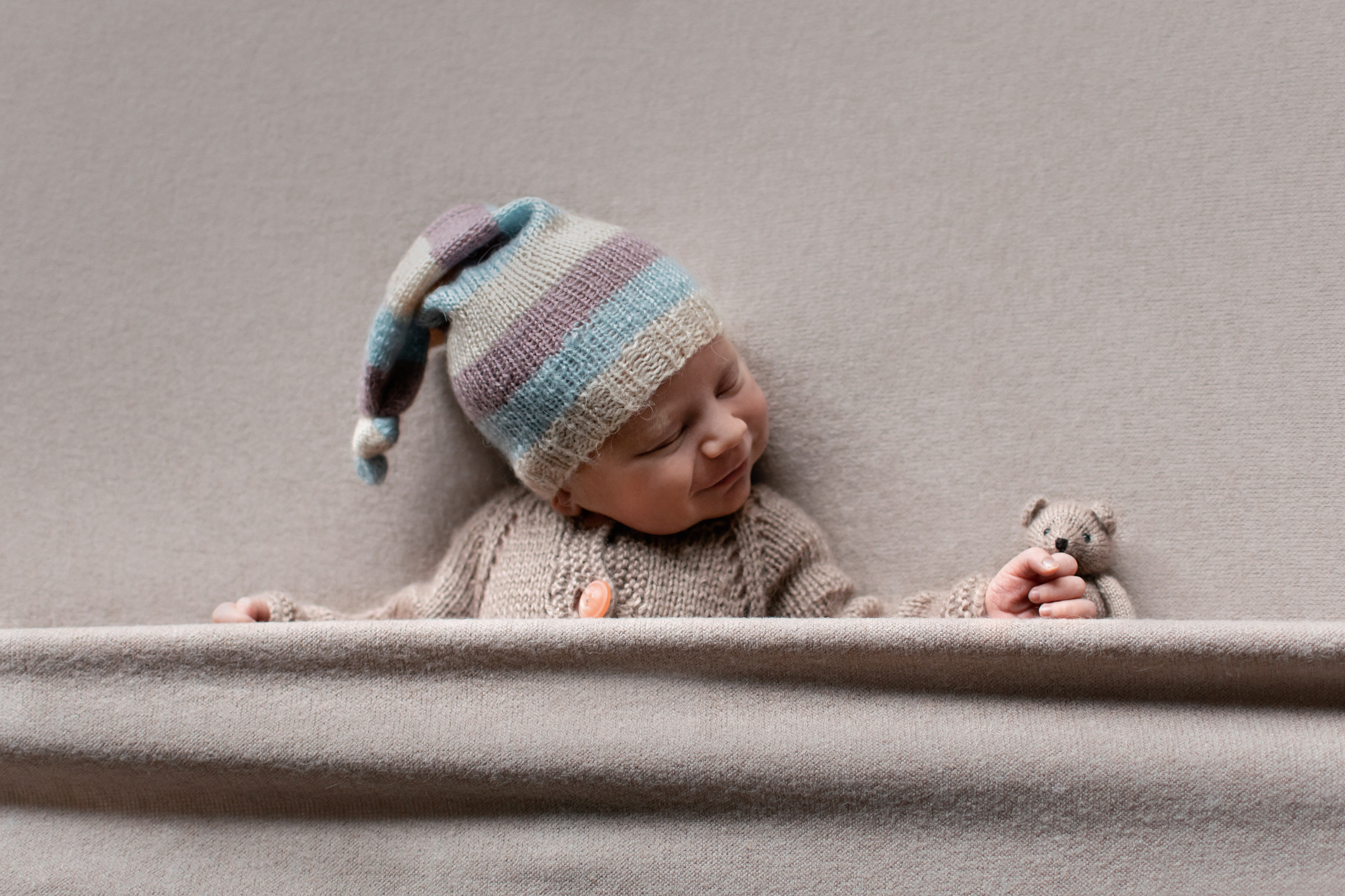 Фотосессия новорожденных в Челябинске. Детский и семейный фотограф в Челябинске Андреева Юлия