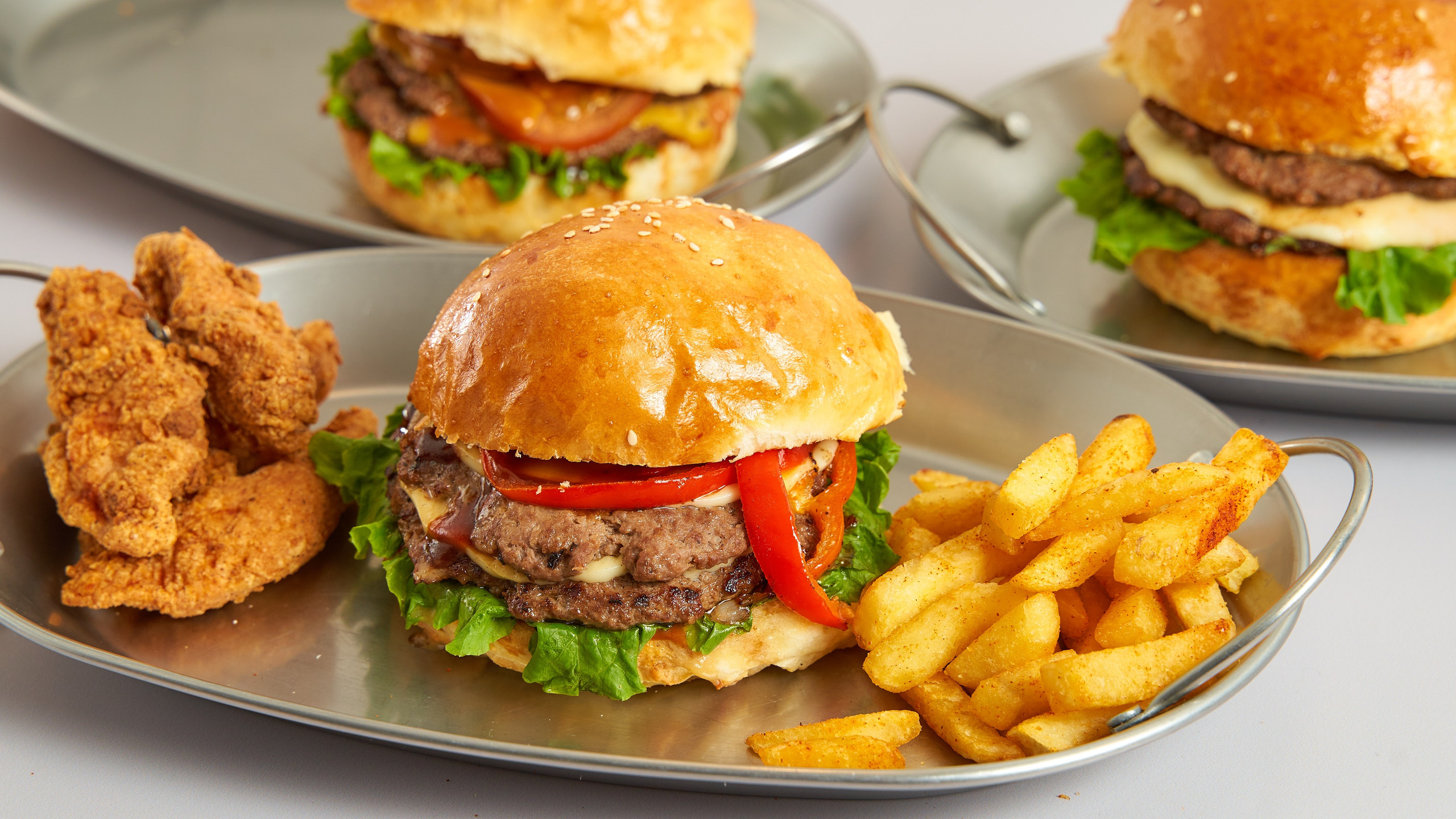 WOLT — BASS BURGER. Фотограф в Уральске Александр Хохлачёв | HOHLACHEV.COM