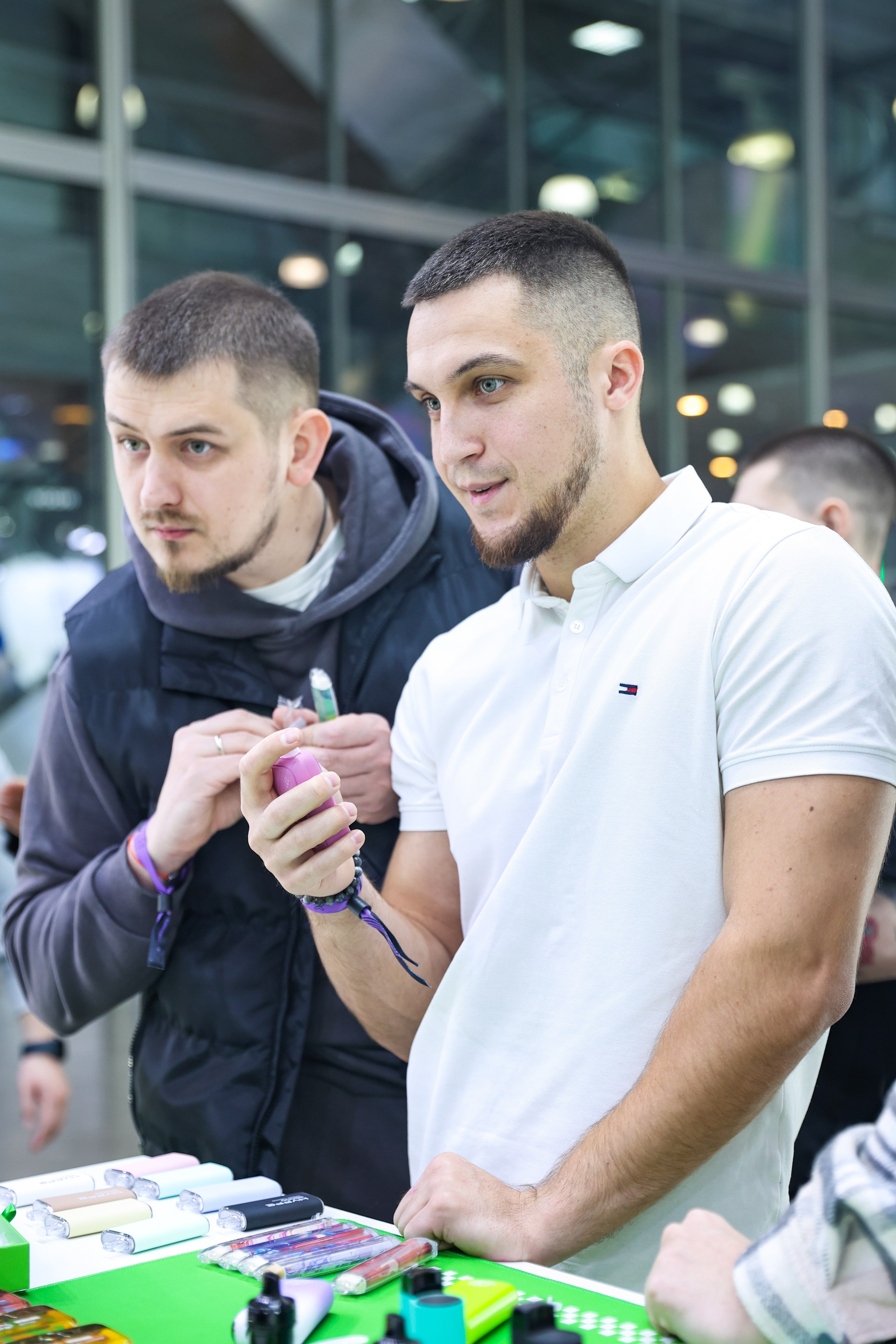 Стенд Hyppe на Vape Club Show. Фотограф Дарья Попова