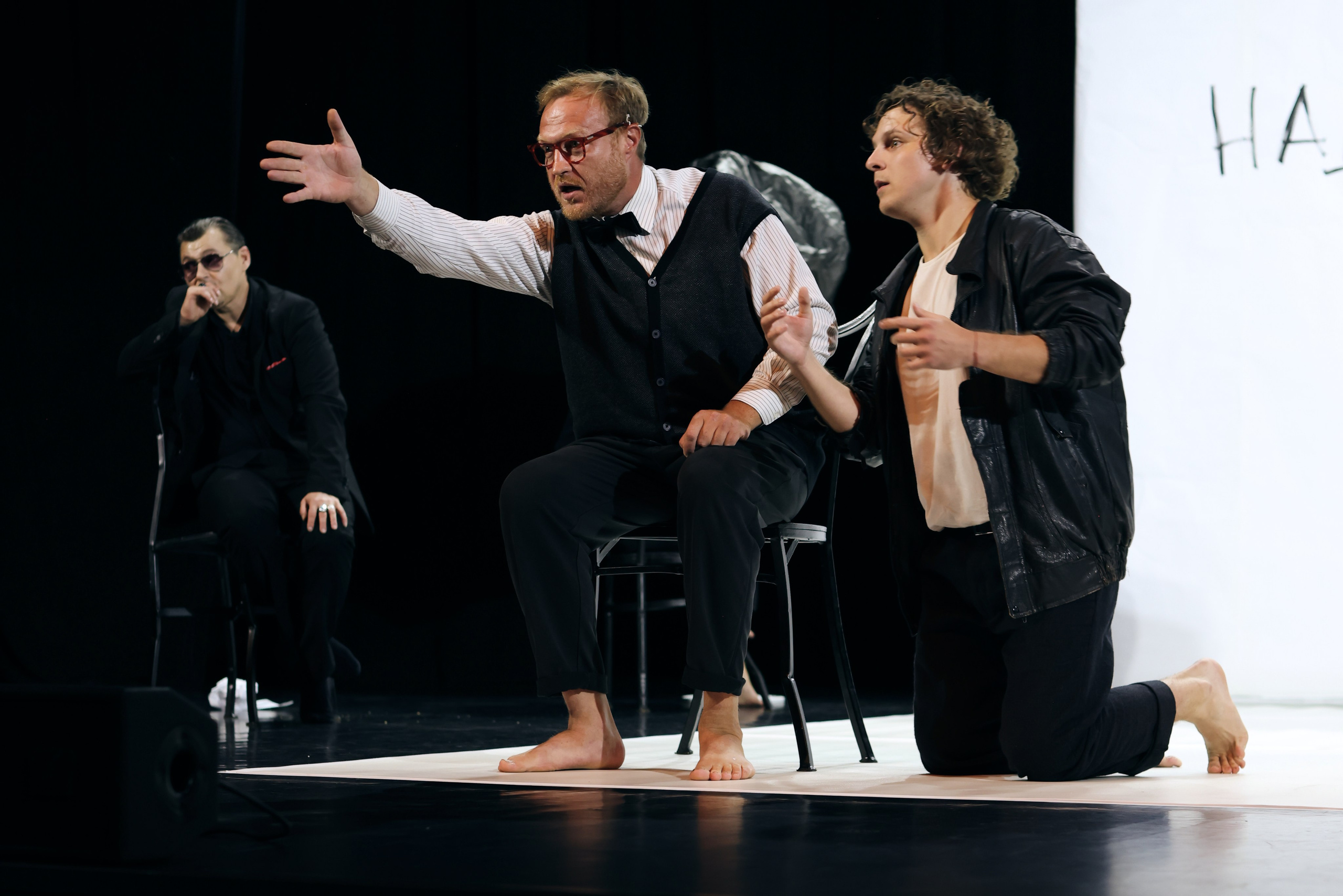 Спектакль «Забыть Герострата», Театр «Сначала-Сначала театр» (цвет). Наталья Алексеенко. Фотохудожник в Москве. Репортаж, портрет, стрит