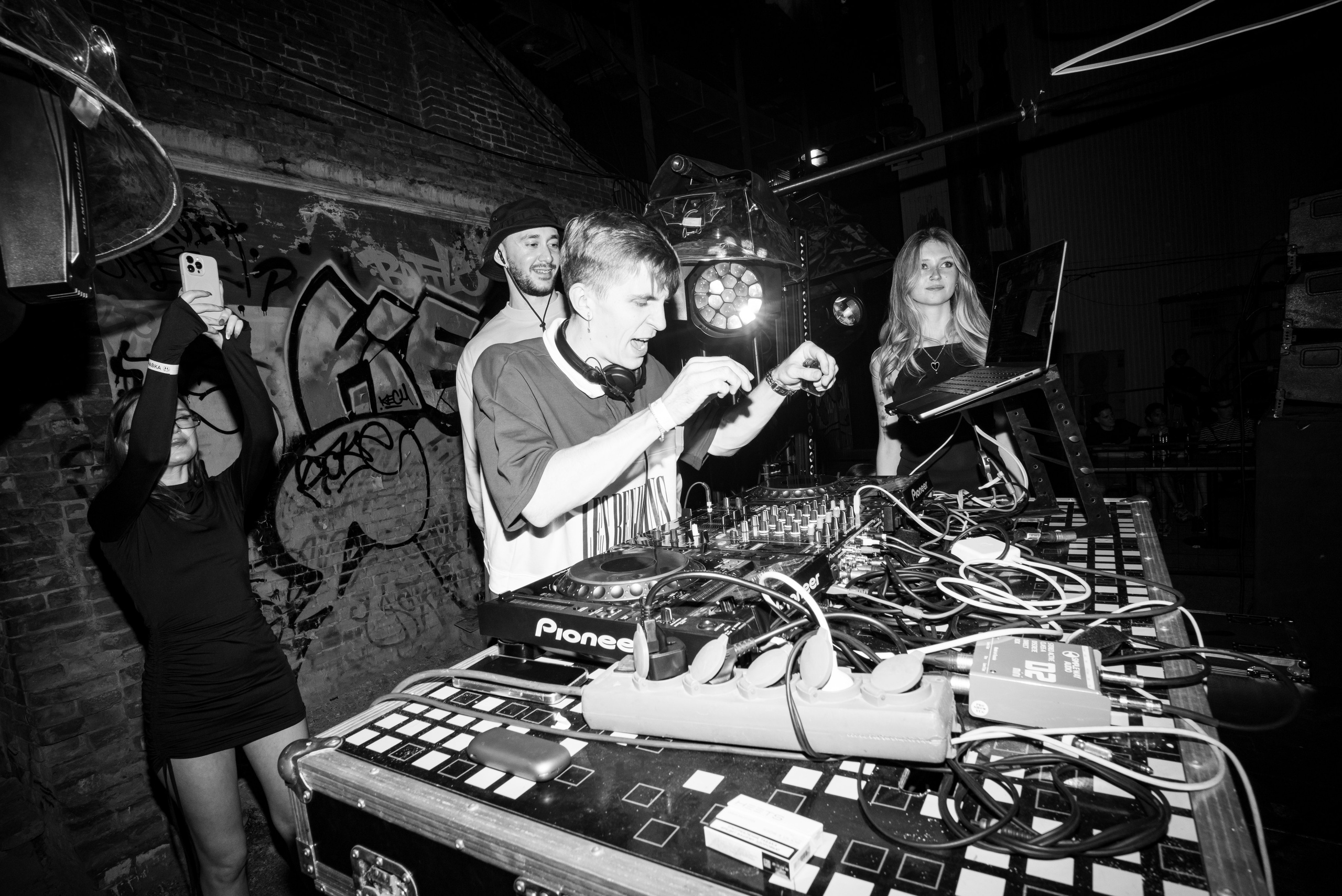 Daryana + Afterparty / @Барный Союз Open Air / Краснодар. Концертный фотограф в Краснодаре