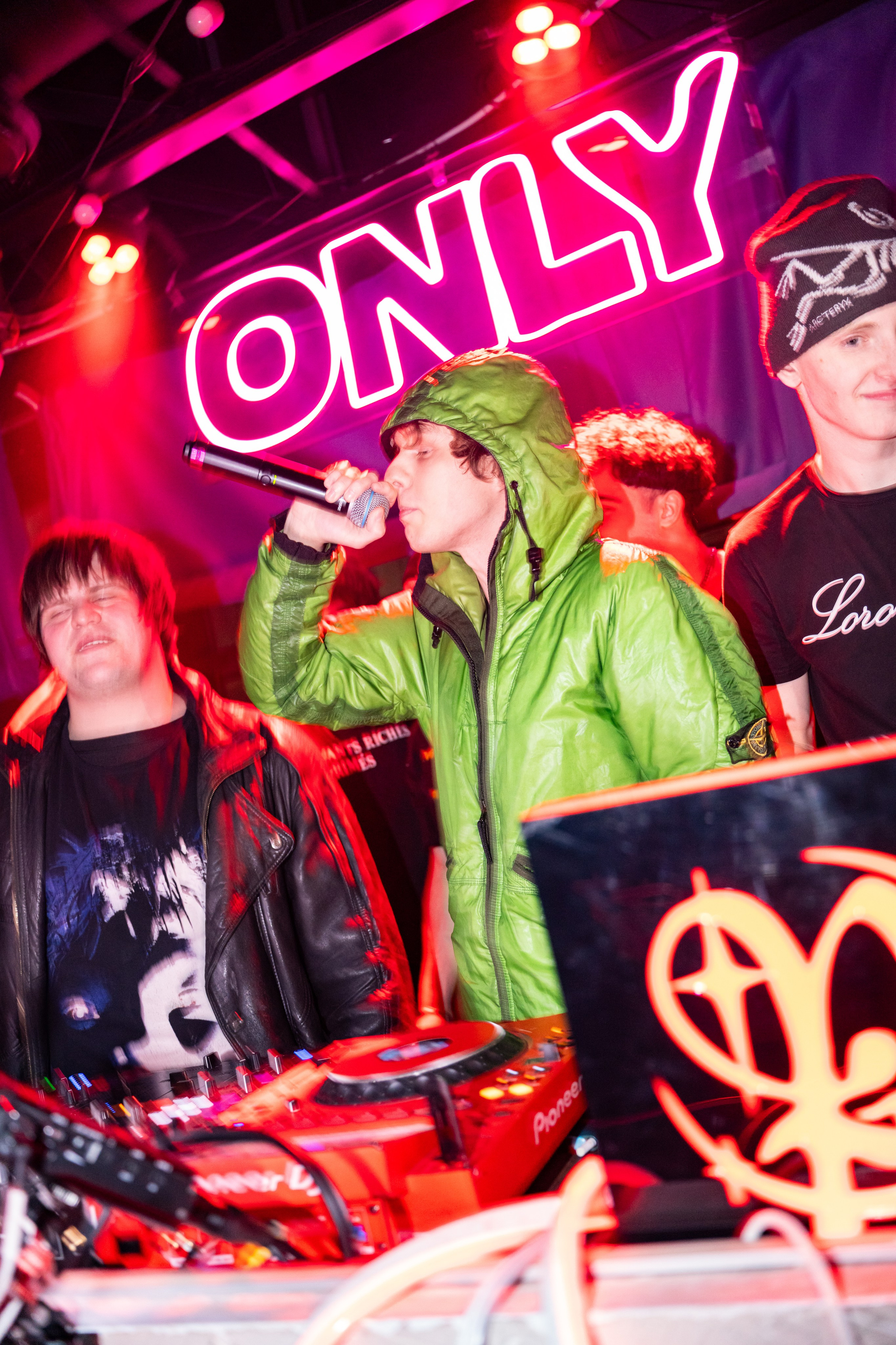 Only Birthday Party & 2HUG + Secret Guest / @Небесный сад. Концертный фотограф в Краснодаре