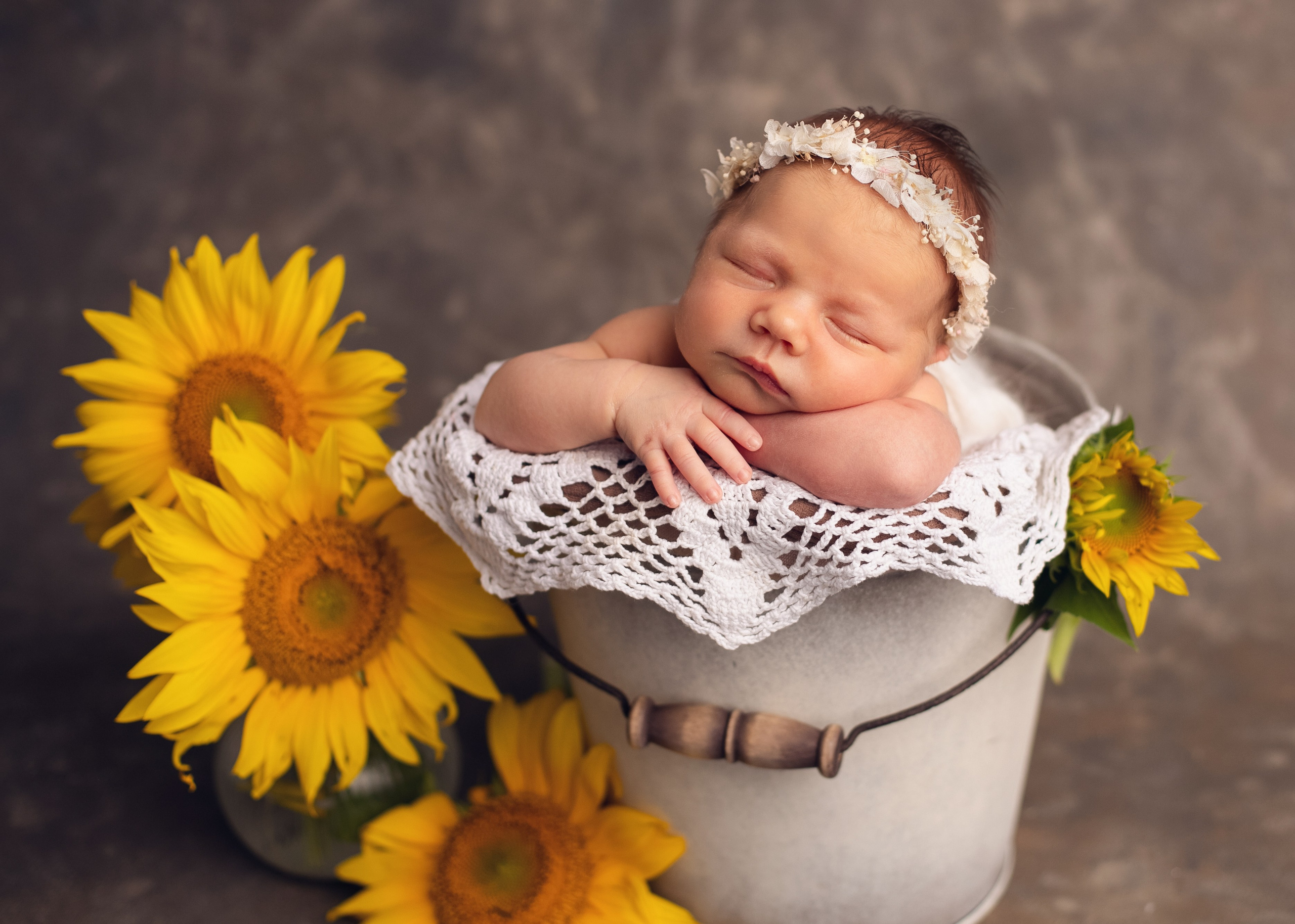 Мария. Фотограф новорожденных в г. Россошь Виктория Нечепуренко