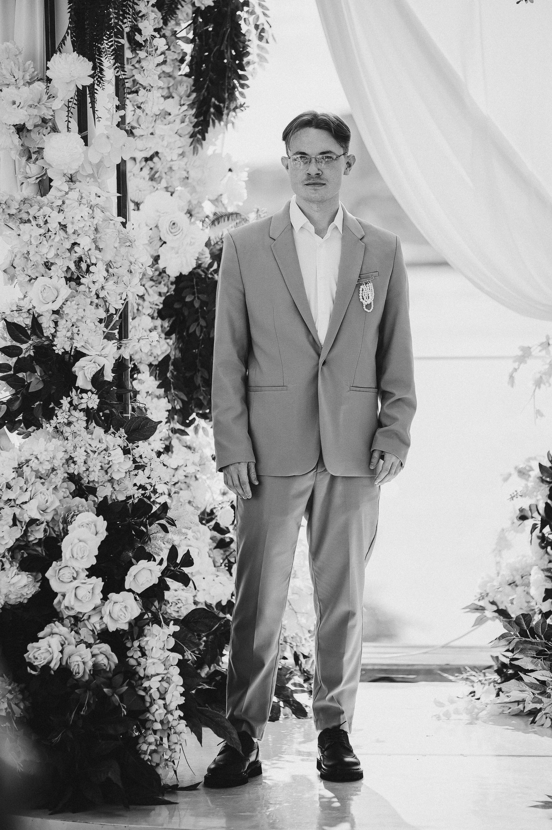 Одним солнечным днем на берегу реки. Евгений Нисковских — свадебный и репортажный фотограф в Тюмени