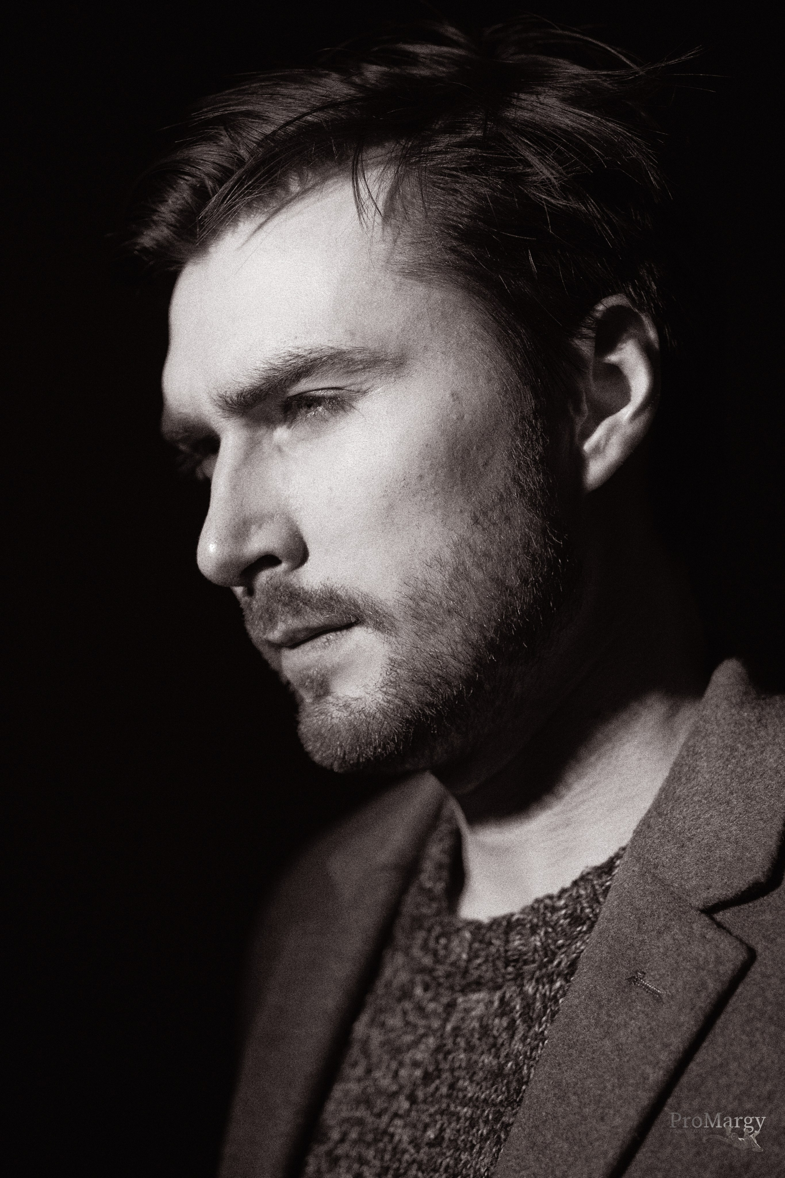 Илья (студийный портрет). Фотограф и ретушер Маргарита Павлюк Москва