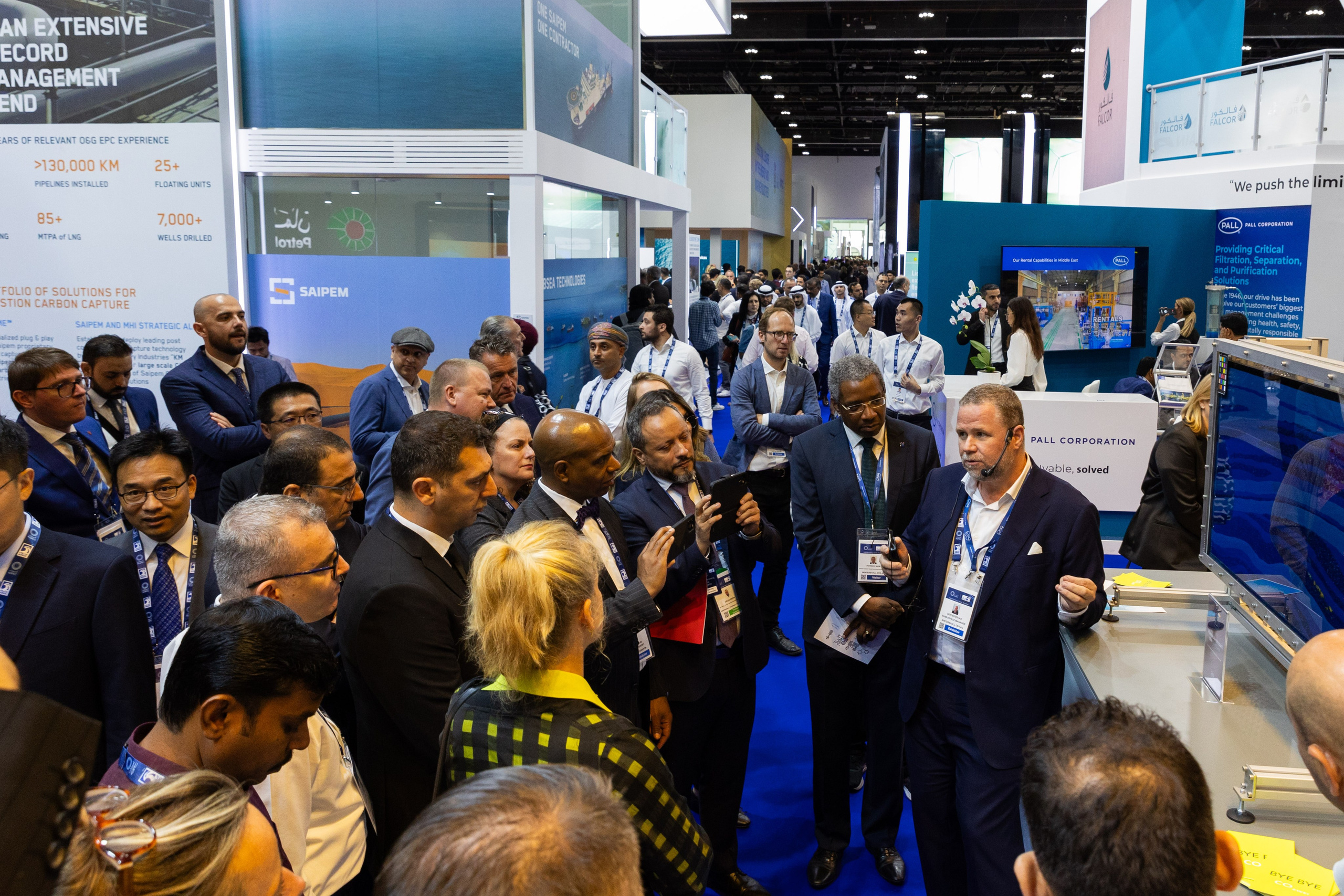 Conferences and expo photoshoot. Professional event photographer Ruslan Davletberdin