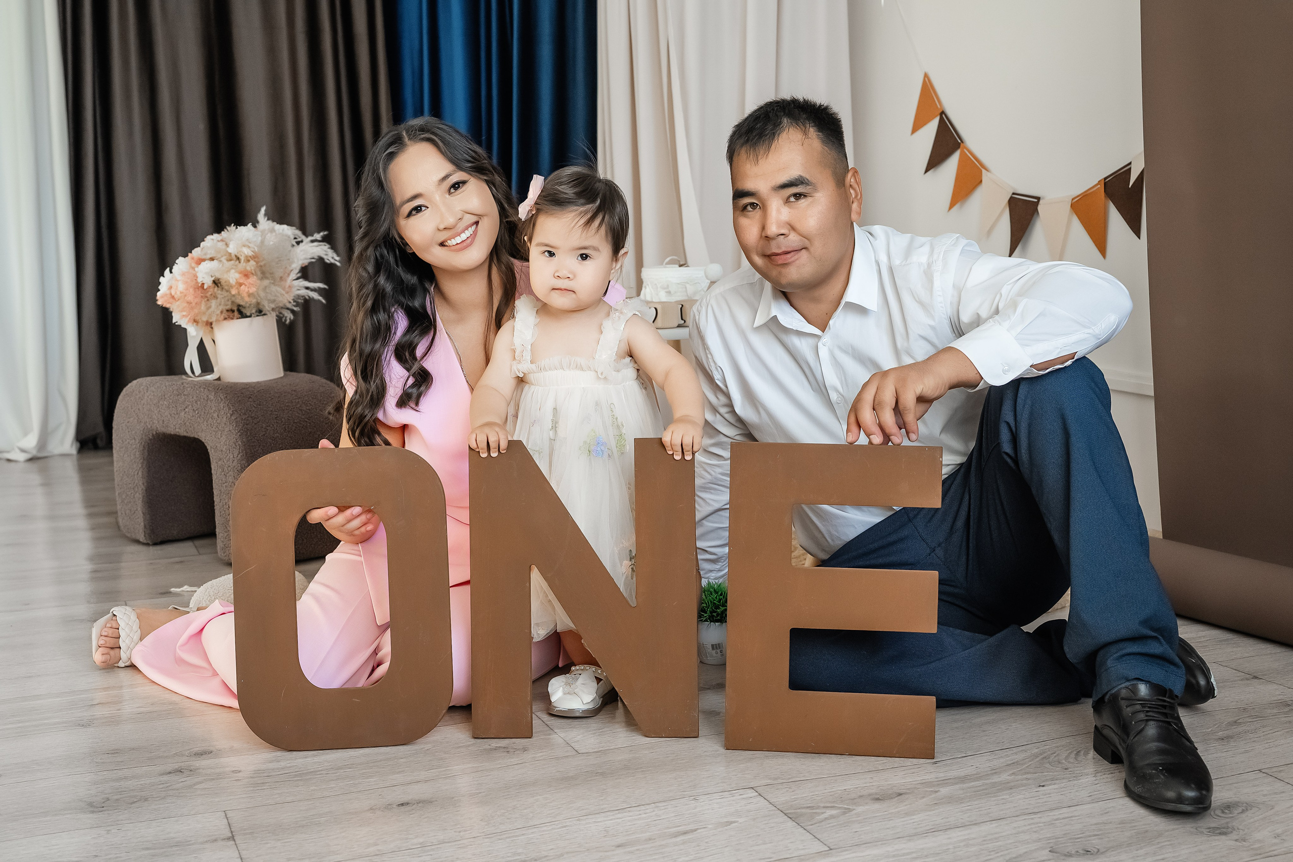 Фотосессия к Милану. Фотограф и видеограф в Улан-Удэ: Аюна Габагуева и Артём Шаханов