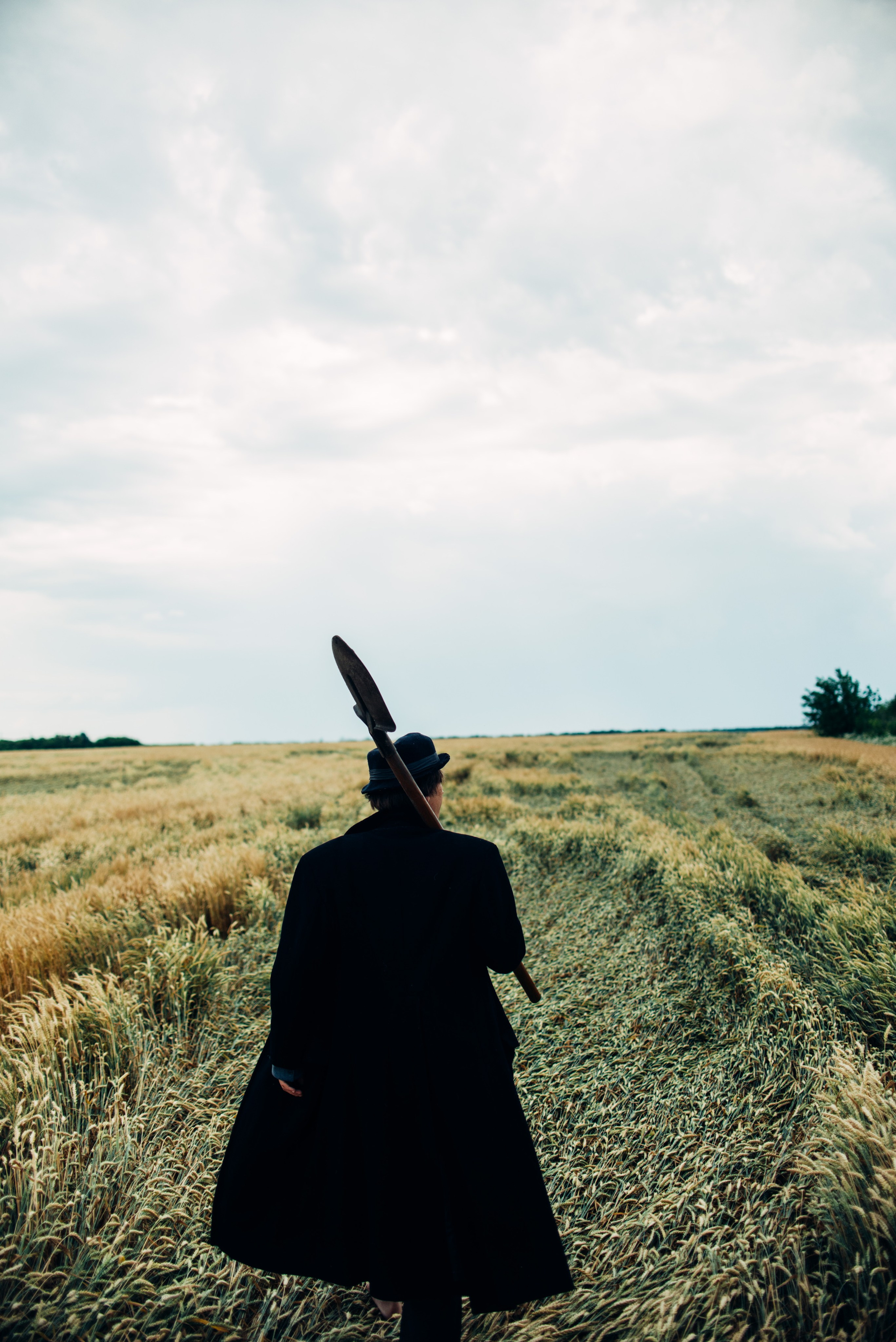 Евгений. Главная