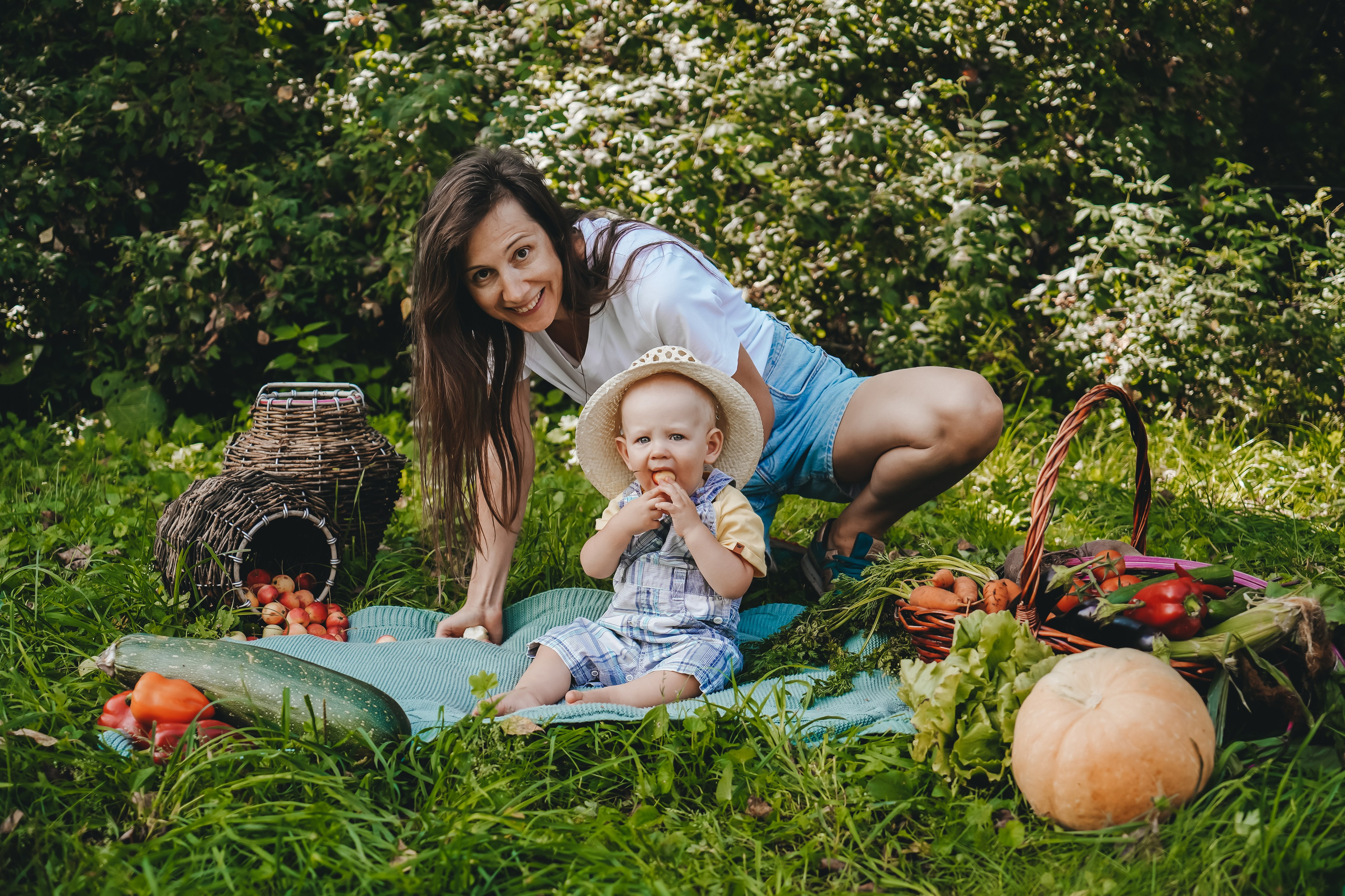 Аня и Рома: маленький фермер. Главная