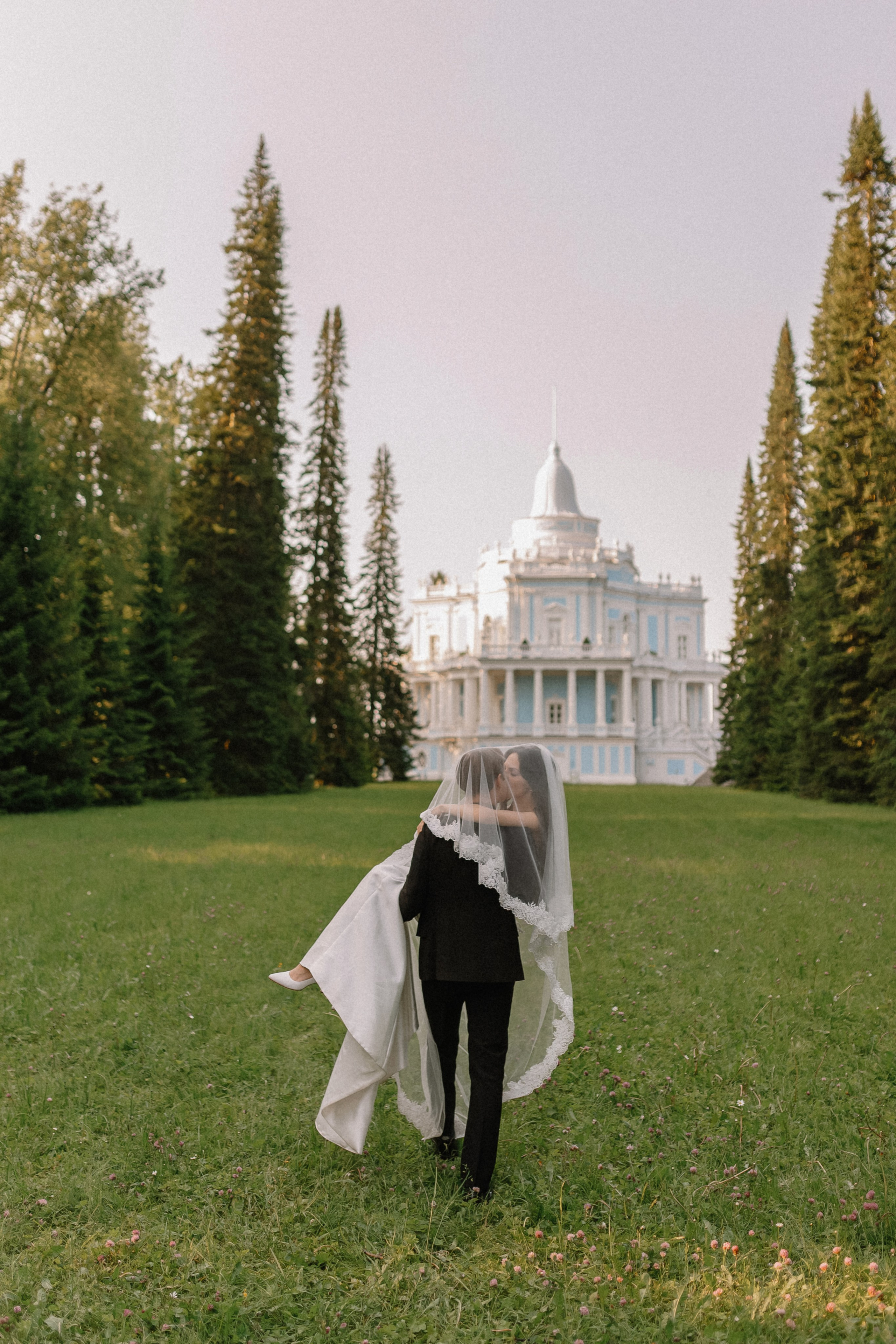 Летний Ораниенбаум. Николь — ваш любимый фотограф в Санкт-Петербурге
