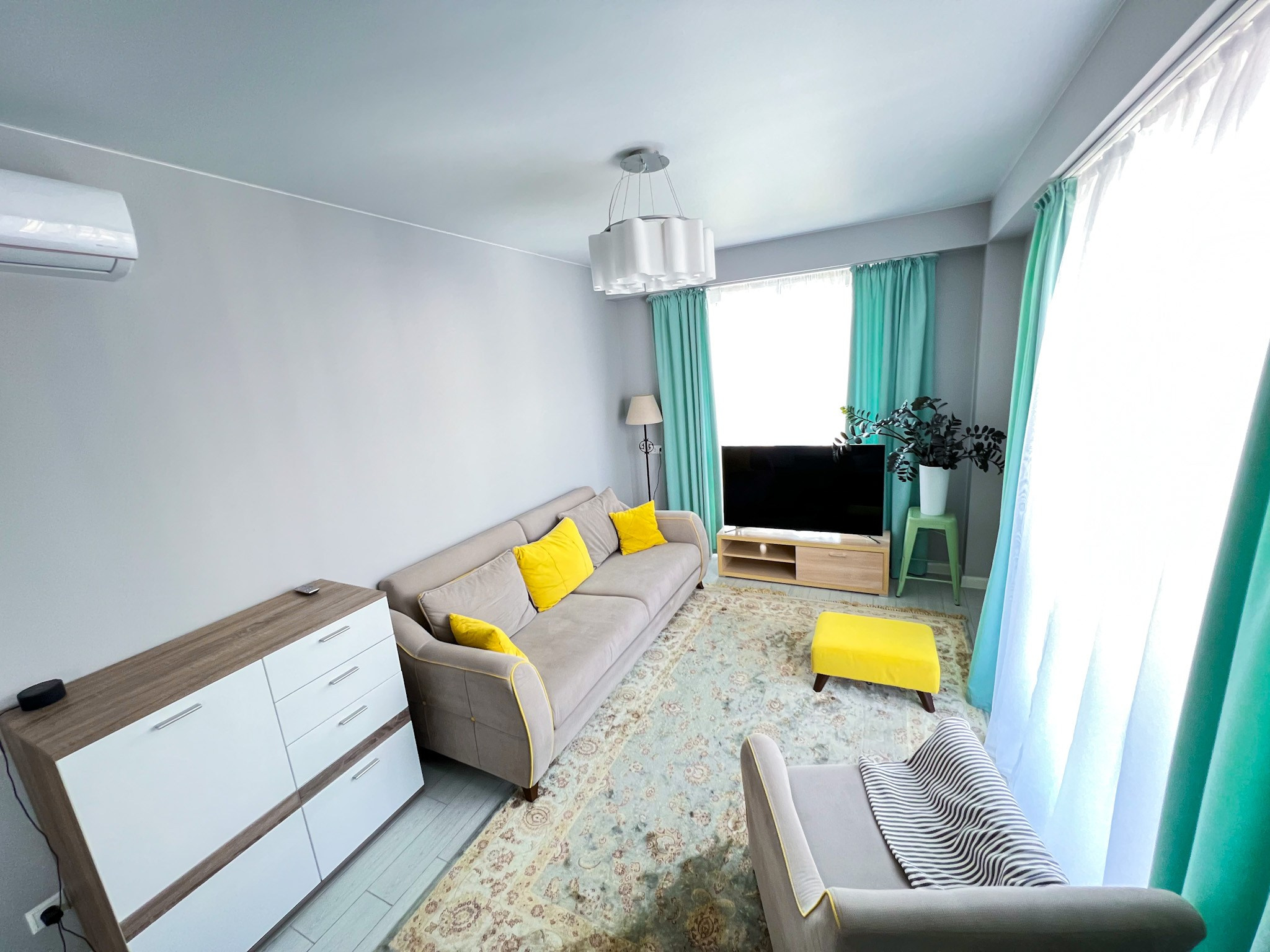 Прекрасная, стильная 2-комнатная квартира в центральном районе Сочи!. Квартиры посуточно, длительно в Сочи, LARA APART GROUP