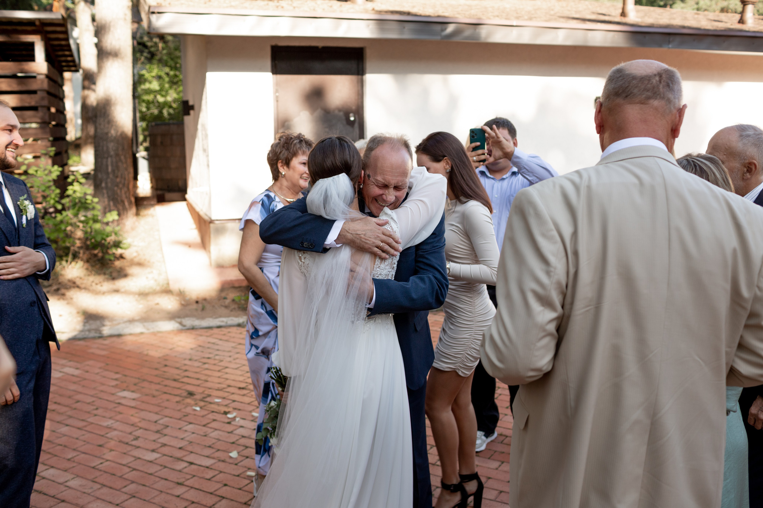 Свадебная фотопрогулка в Пушкине. Свадебный фотограф Кирилл Белый