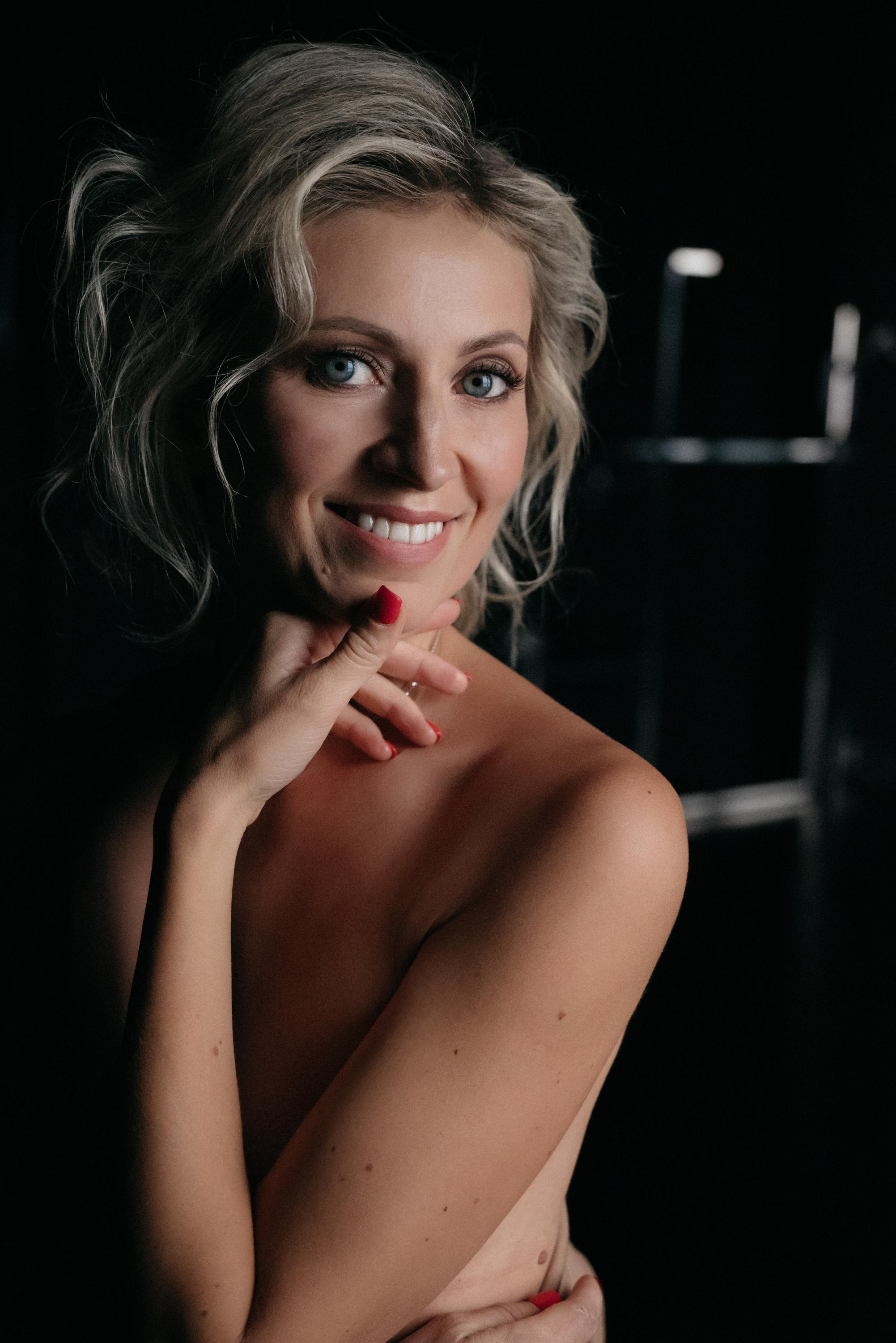 Ню в пиджаке. Свадебный фотограф Ижевск Петр Шишков