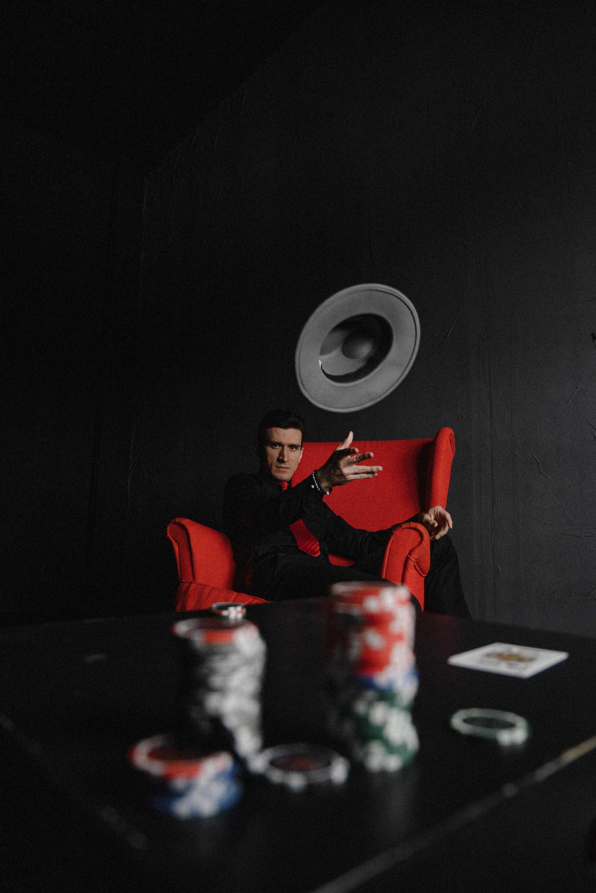 Контент для актера Егора Куприянова. Свадебный фотограф Ижевск Петр Шишков