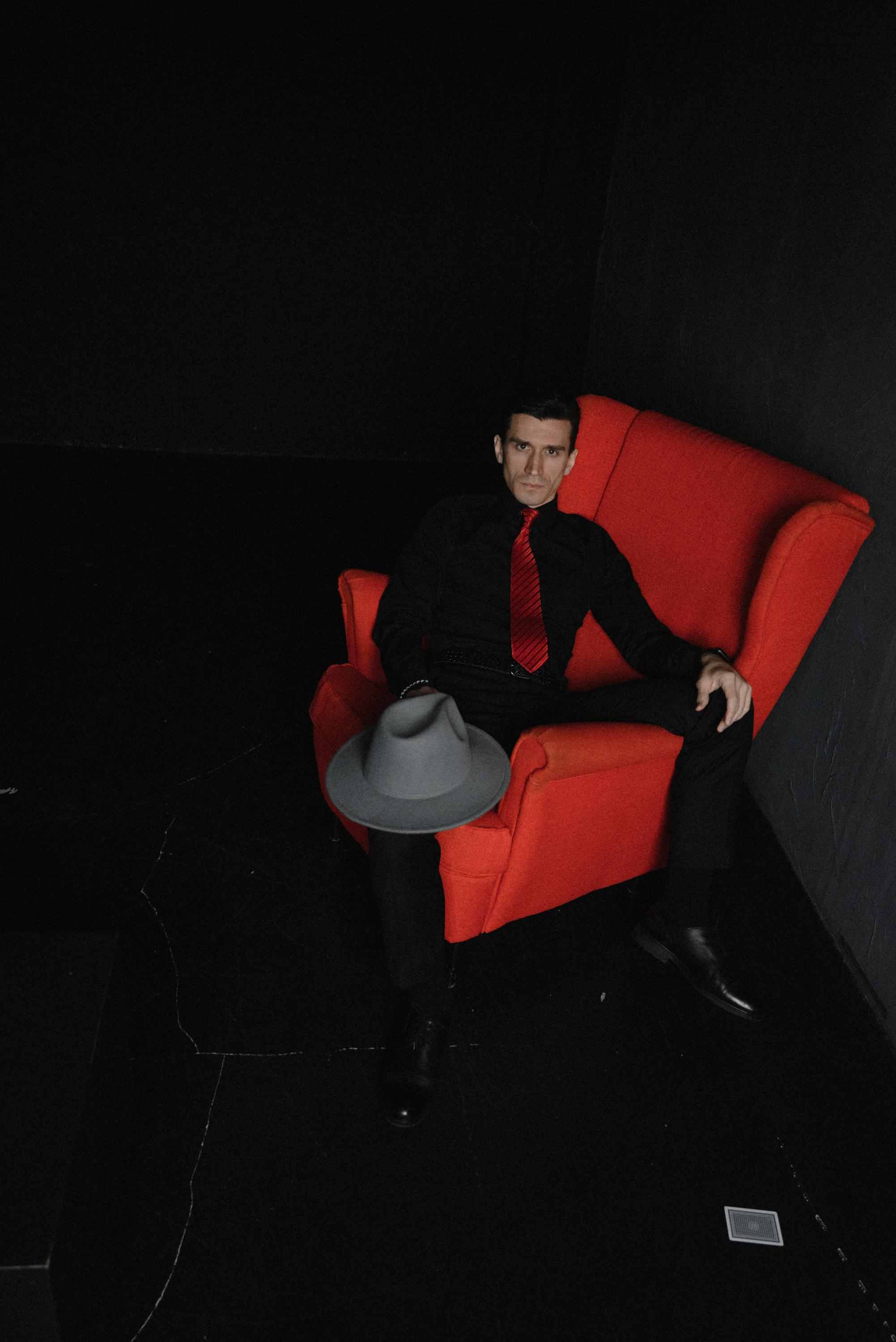 Контент для актера Егора Куприянова. Свадебный фотограф Ижевск Петр Шишков