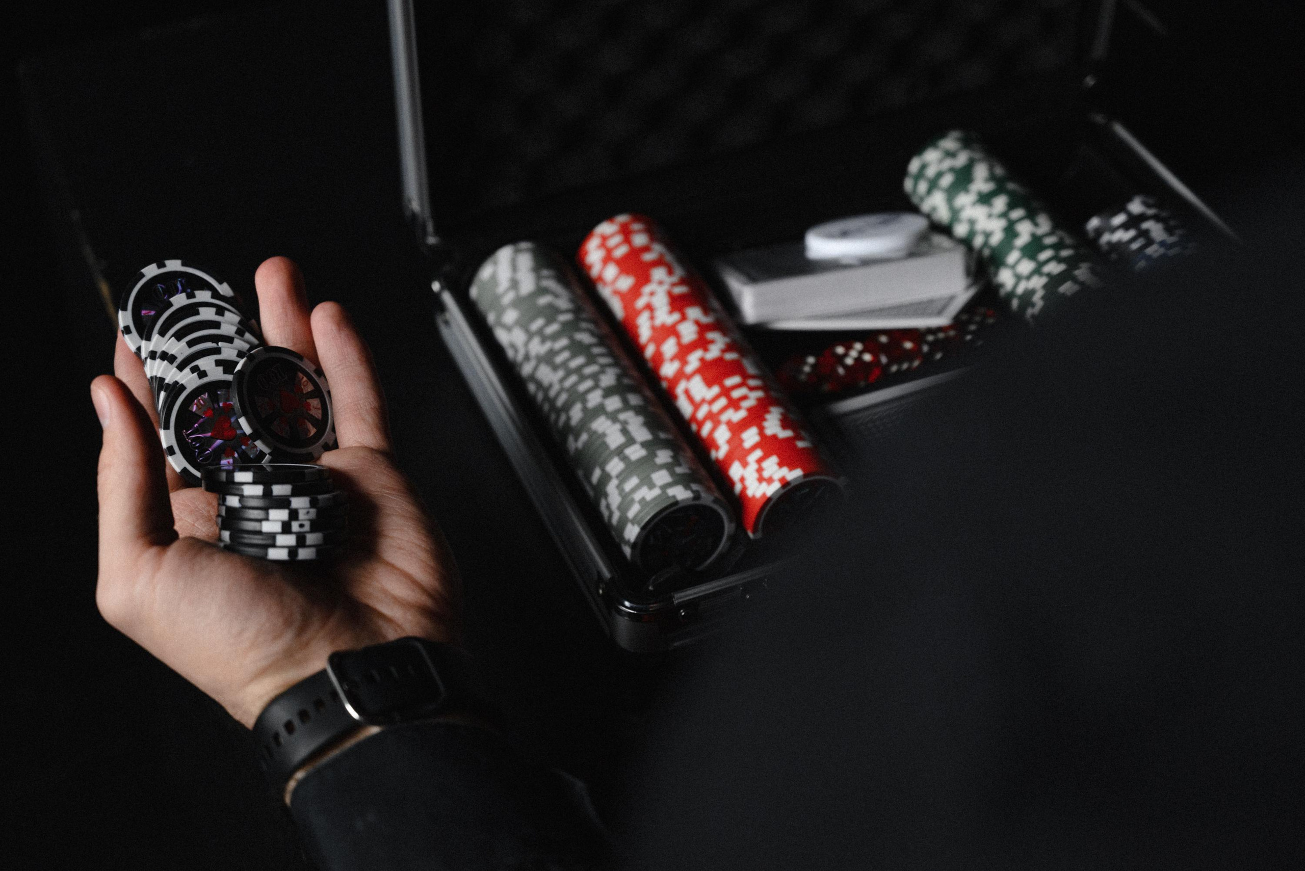 Контент для актера Егора Куприянова. Свадебный фотограф Ижевск Петр Шишков