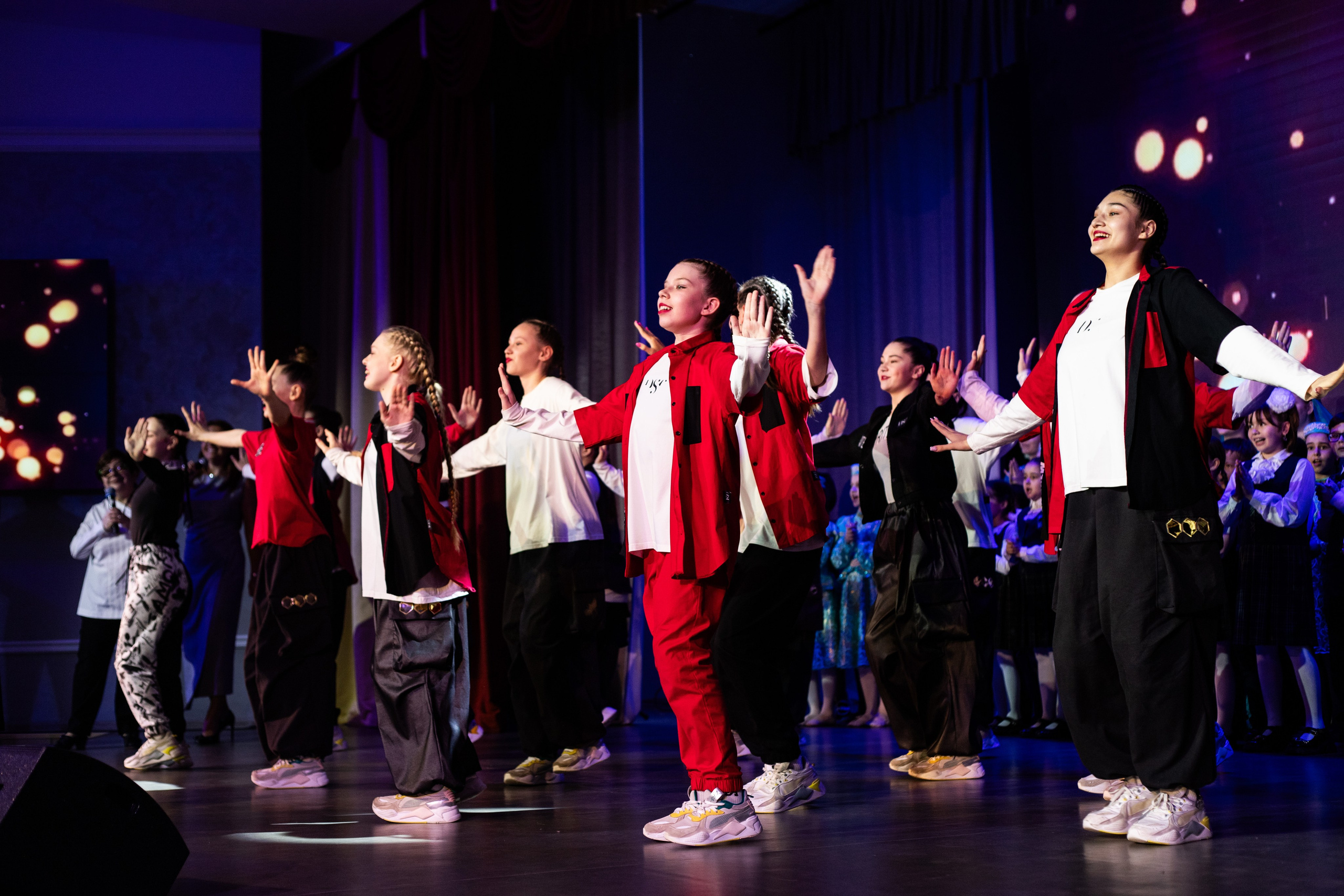 Юбилей школы № 39. Портретный и репортажный фотограф Елизавета Рудовская|Казань