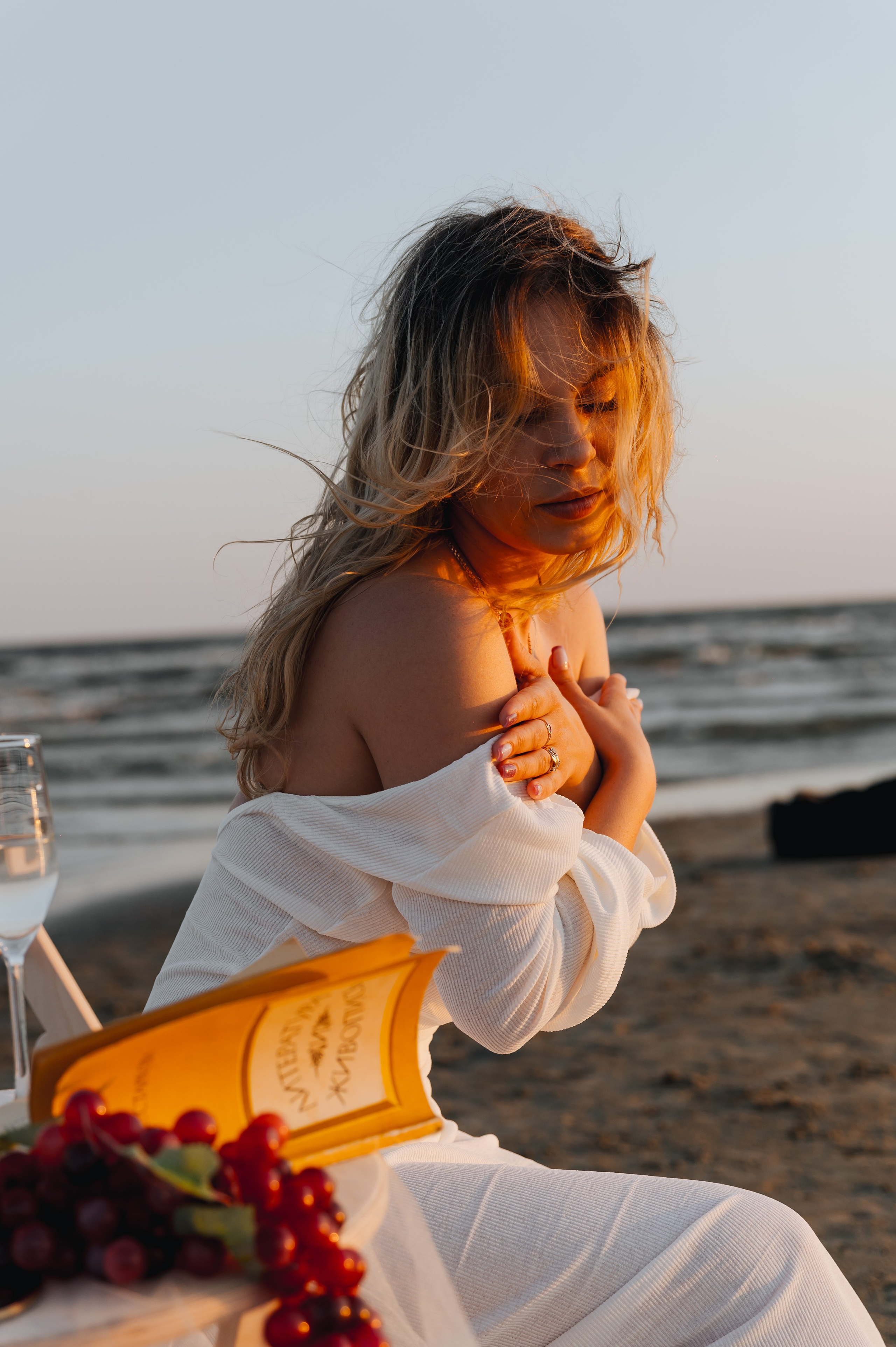 Нежная Галина в красивом закате. Мариуполь фото. Фотограф Мариуполь.Индивидуальные съёмки. Детские, семейные, коммерческие