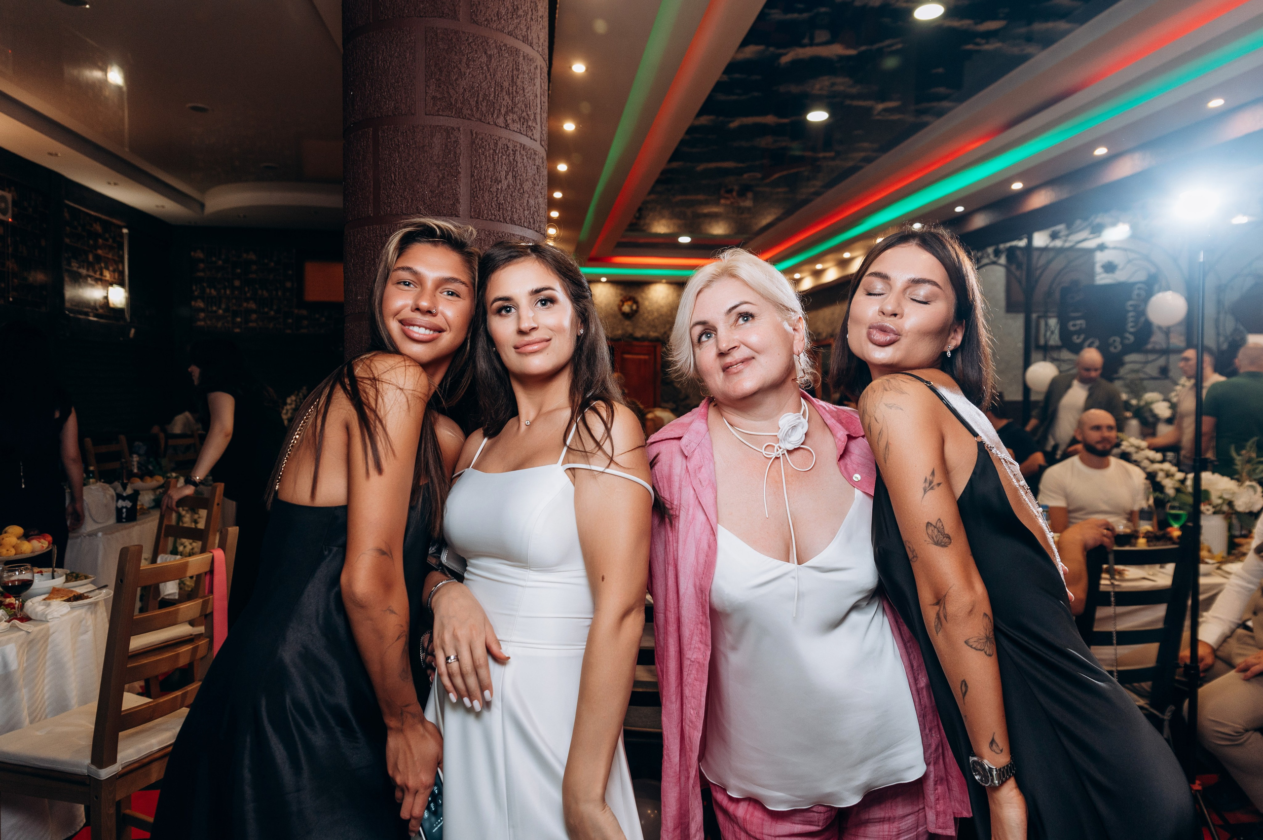 Банкет, Гендер-пати. Фотограф в Новосибирске