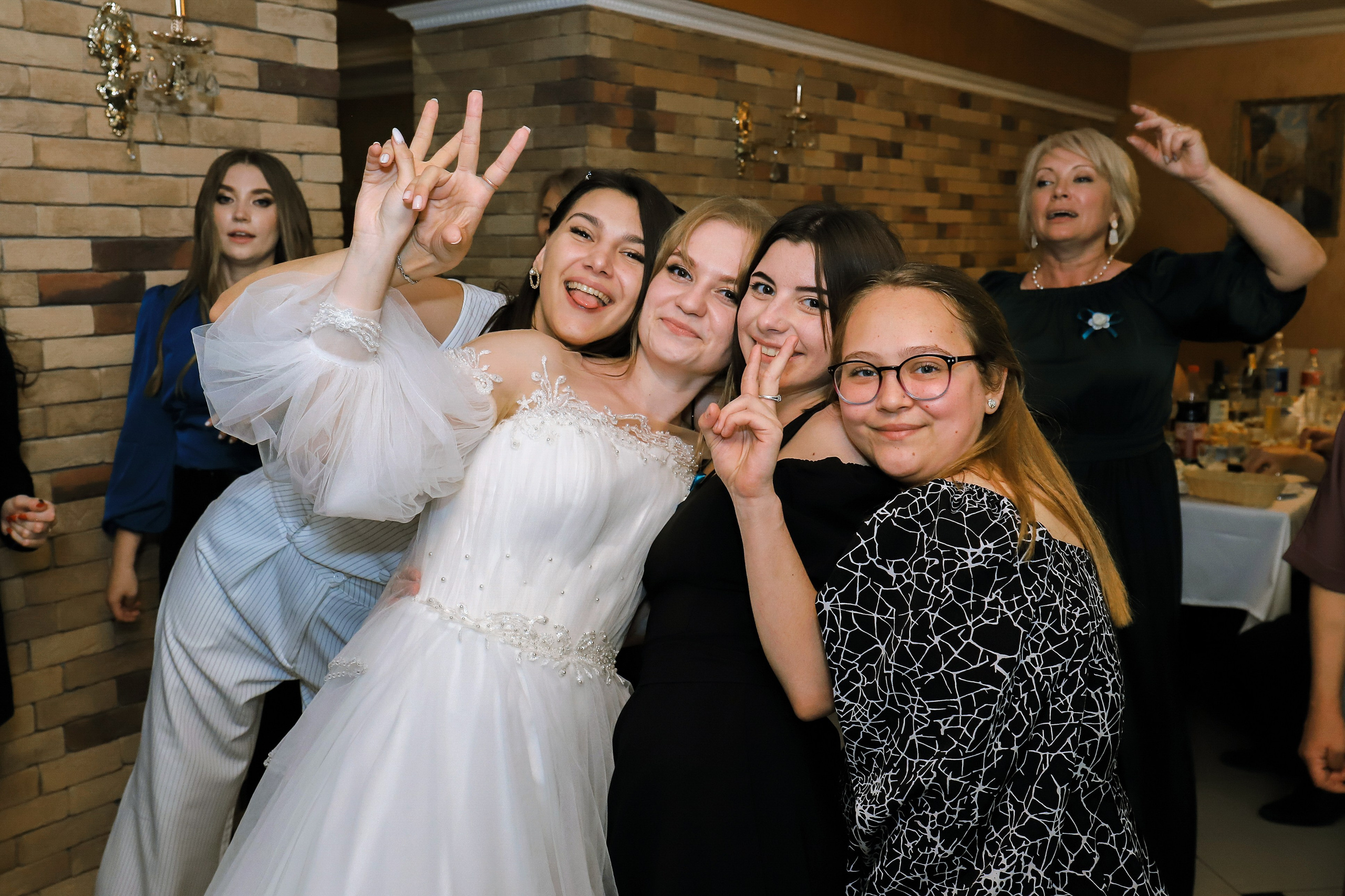 Видеограф и Фотограф на свадьбу в Краснодаре