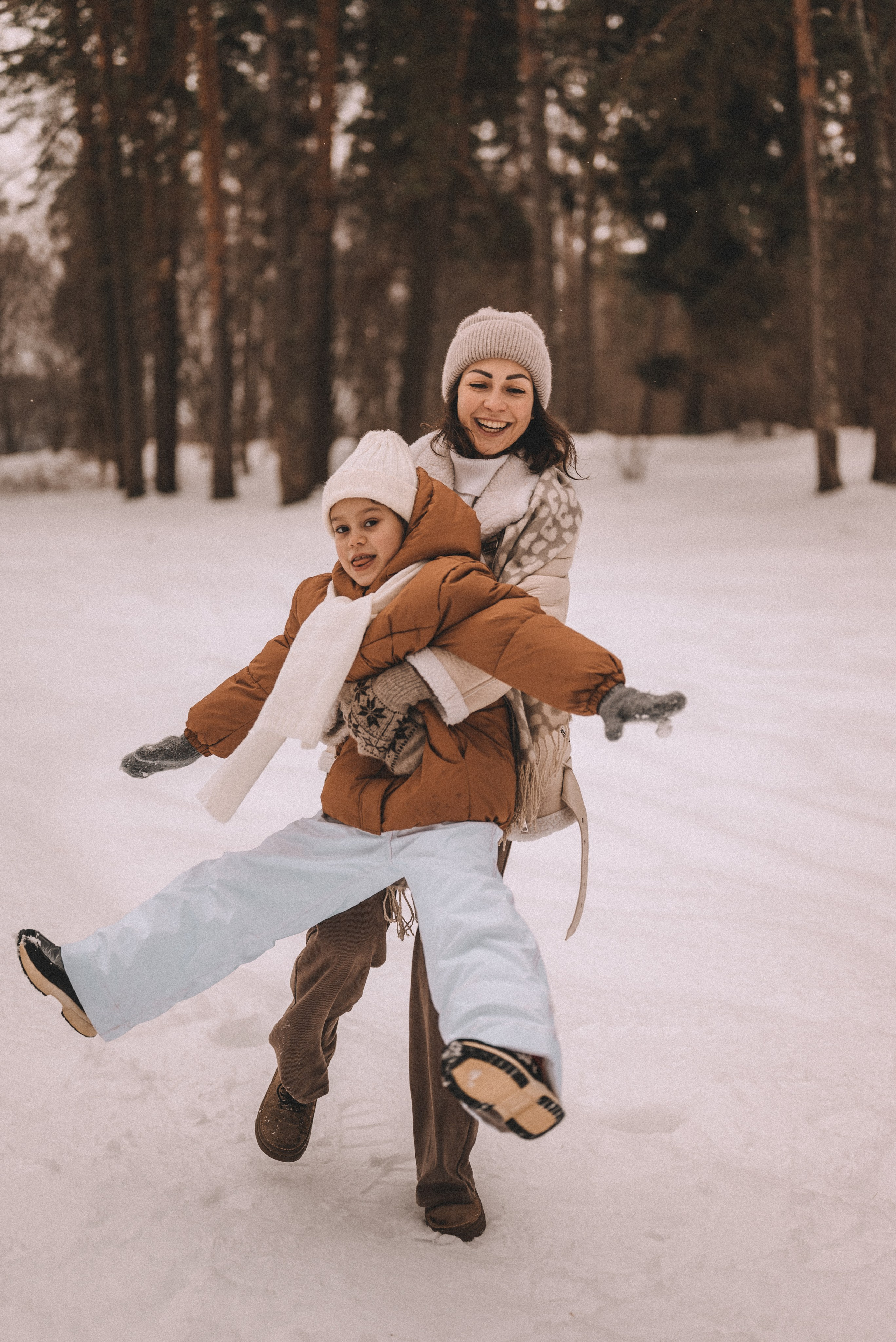 Сергей и Наталья с Ксюшей и Максимом. Фотограф Кристина Пархоменко