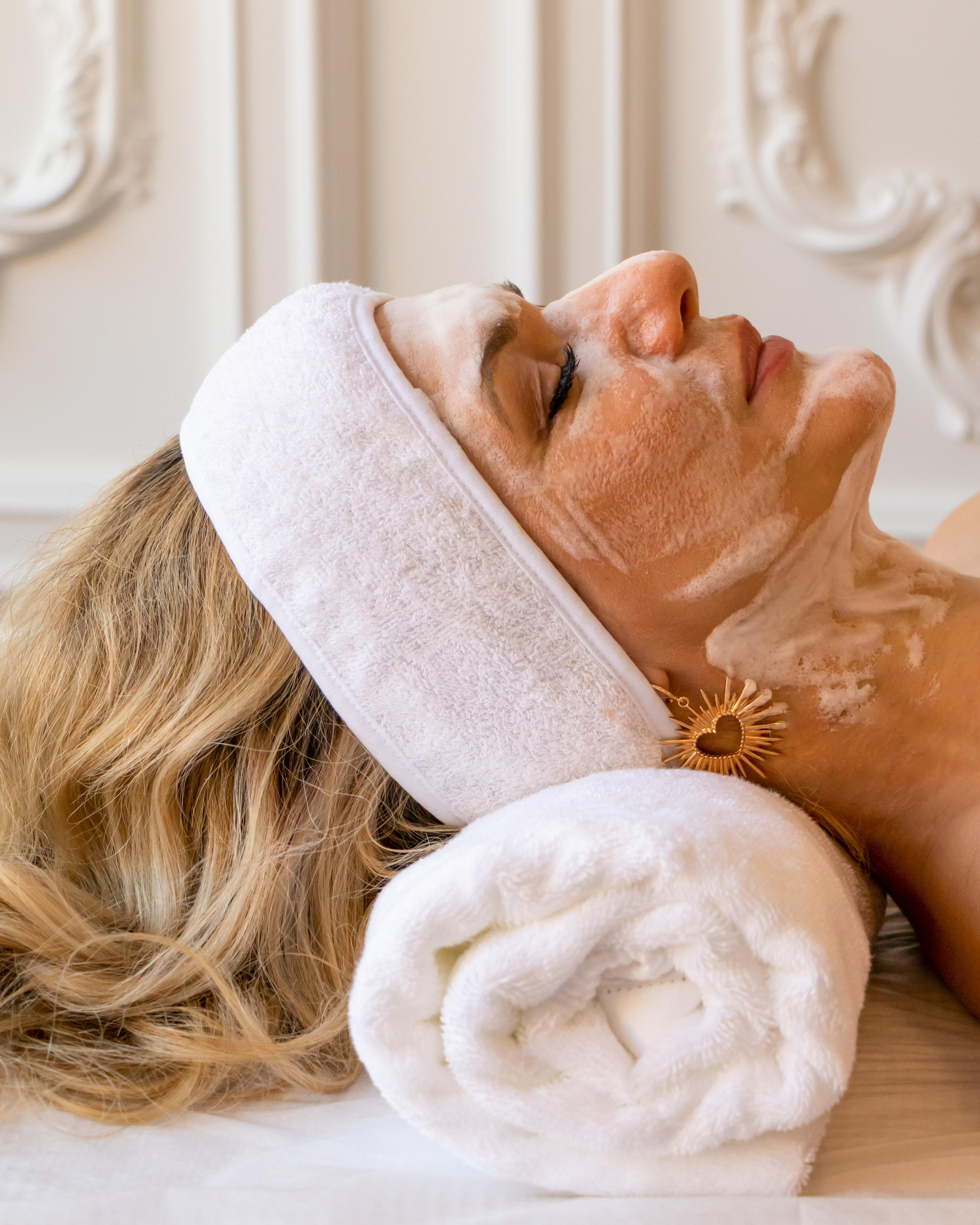 Фотосессия профессиональной премиум косметики «Renocode». Лиза Кутанина — семейный фотограф и фотограф беременных в Жуковском