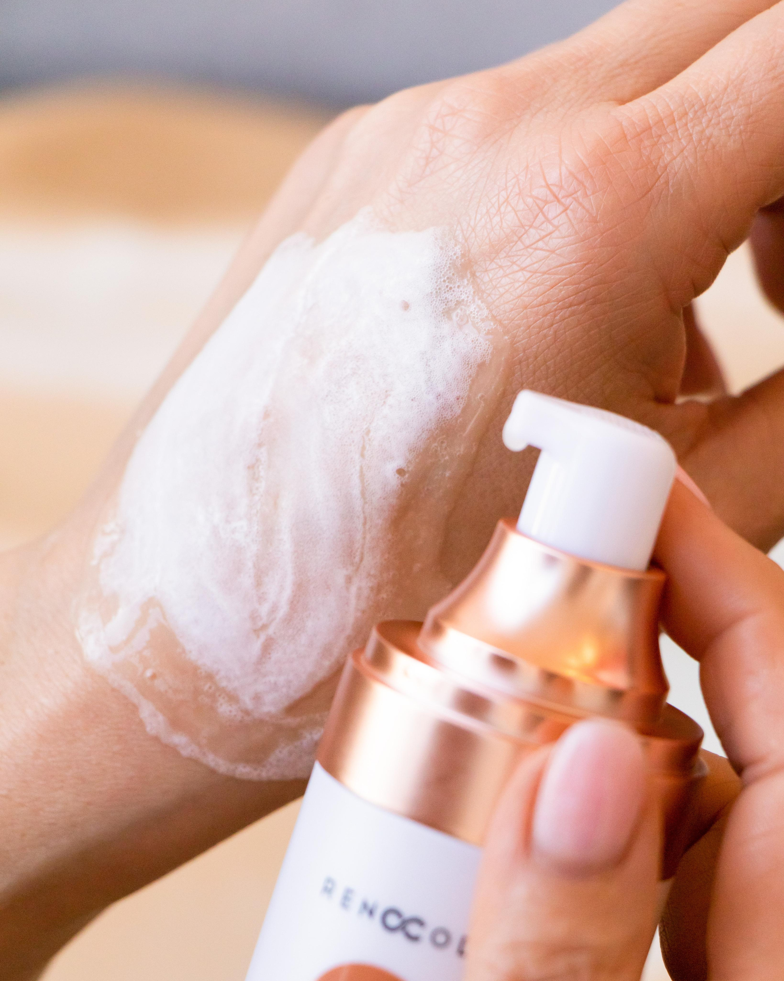 Фотосессия профессиональной премиум косметики «Renocode». Лиза Кутанина — семейный фотограф и фотограф беременных в Жуковском