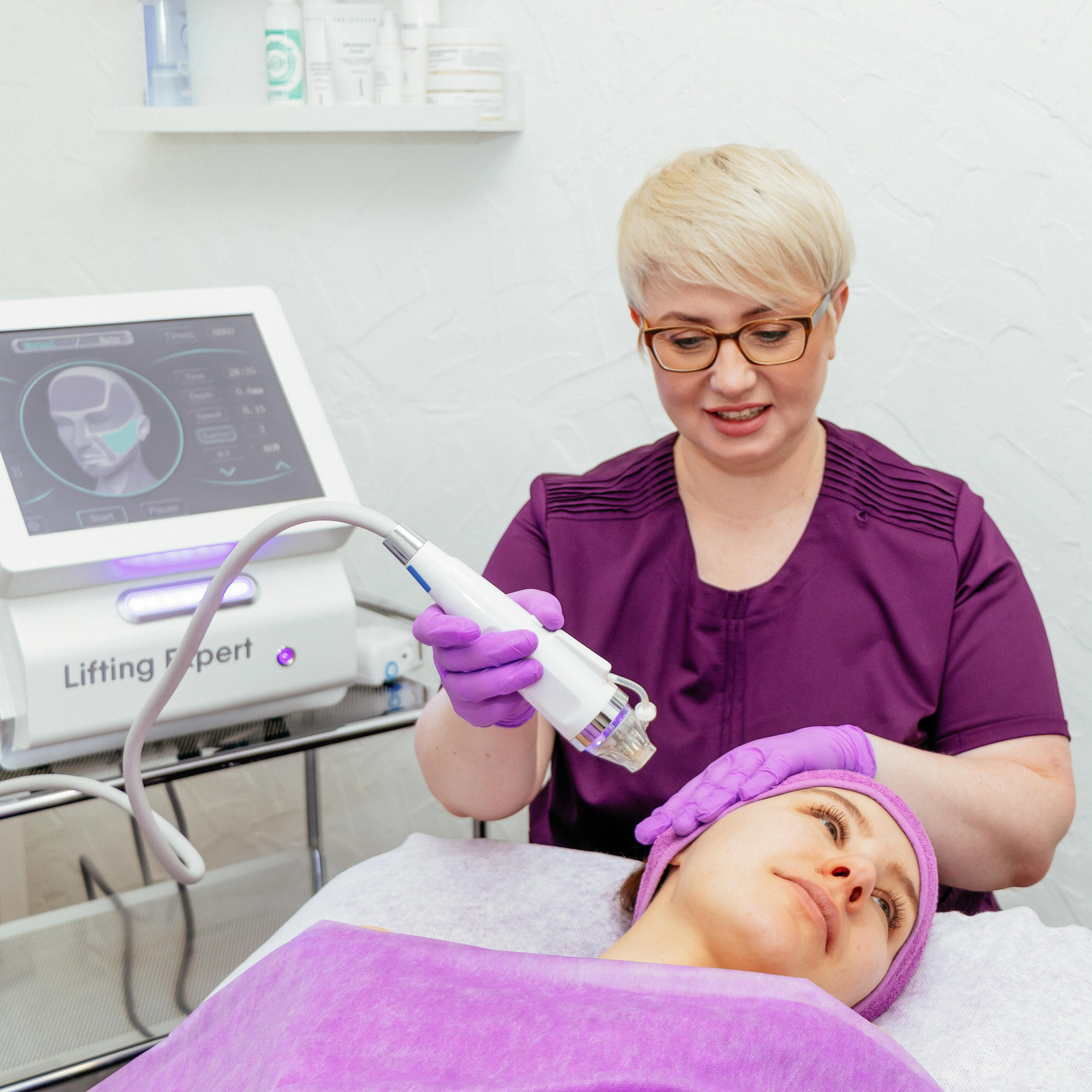 Косметолог Екатерина. Лиза Кутанина — семейный фотограф и фотограф беременных в Жуковском