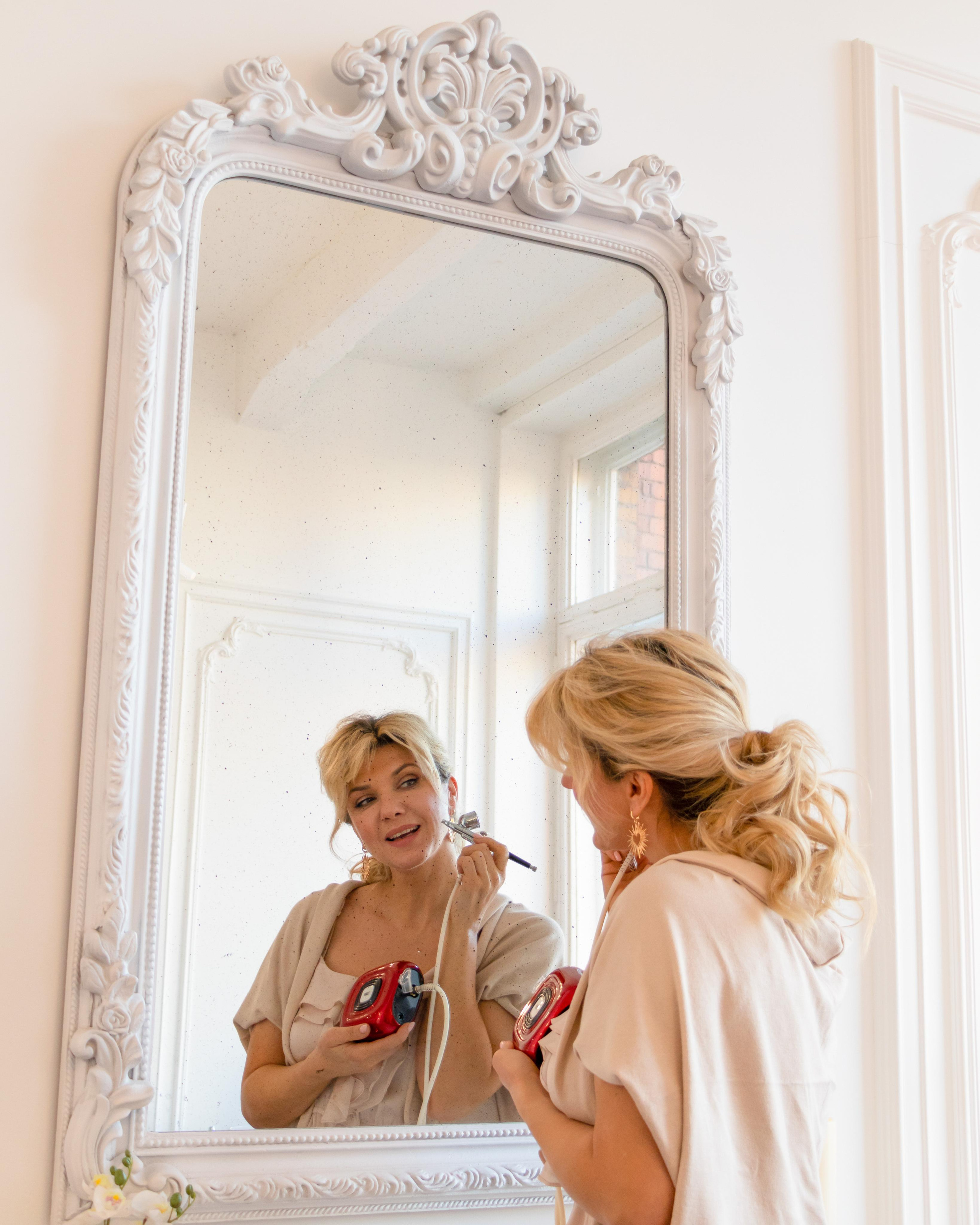 Фотосессия профессиональной премиум косметики «Renocode». Лиза Кутанина — семейный фотограф и фотограф беременных в Жуковском