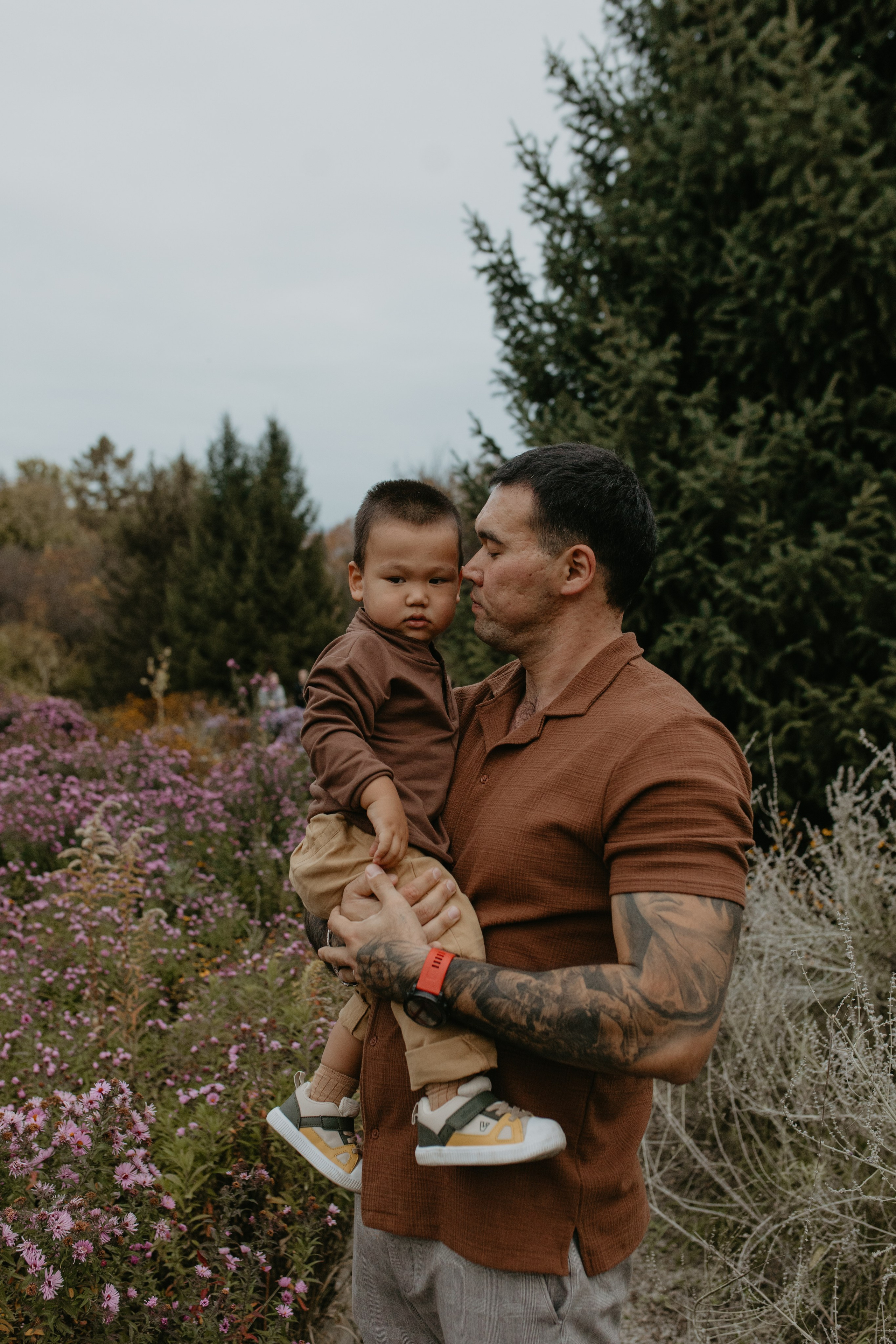 Семейные истории. Свадебный и семейный фотограф в Алматы Laura Dosmann