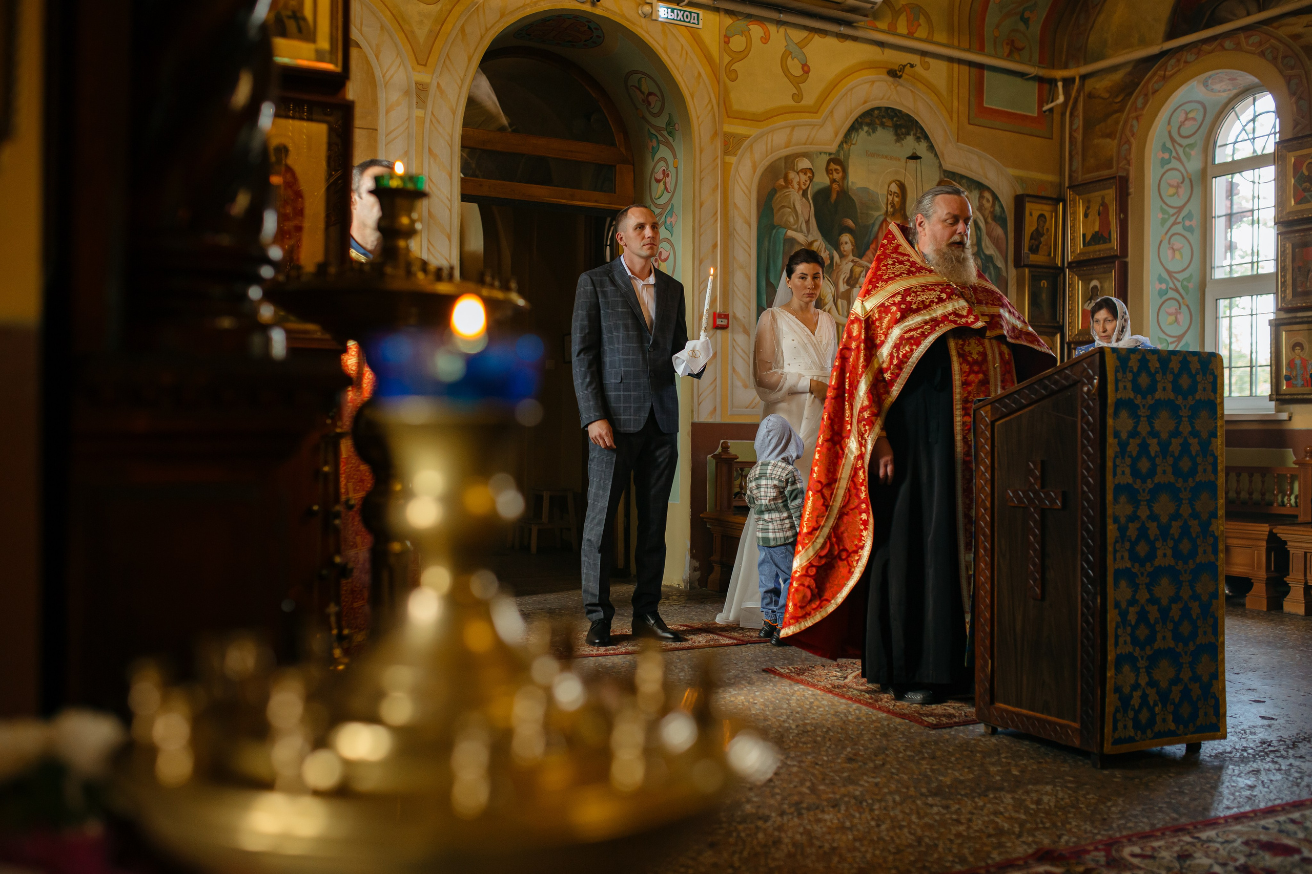 Церковь Покрова Пресвятой Богородицы в Осеченках г. Раменское. Свадебный и семейный фотограф