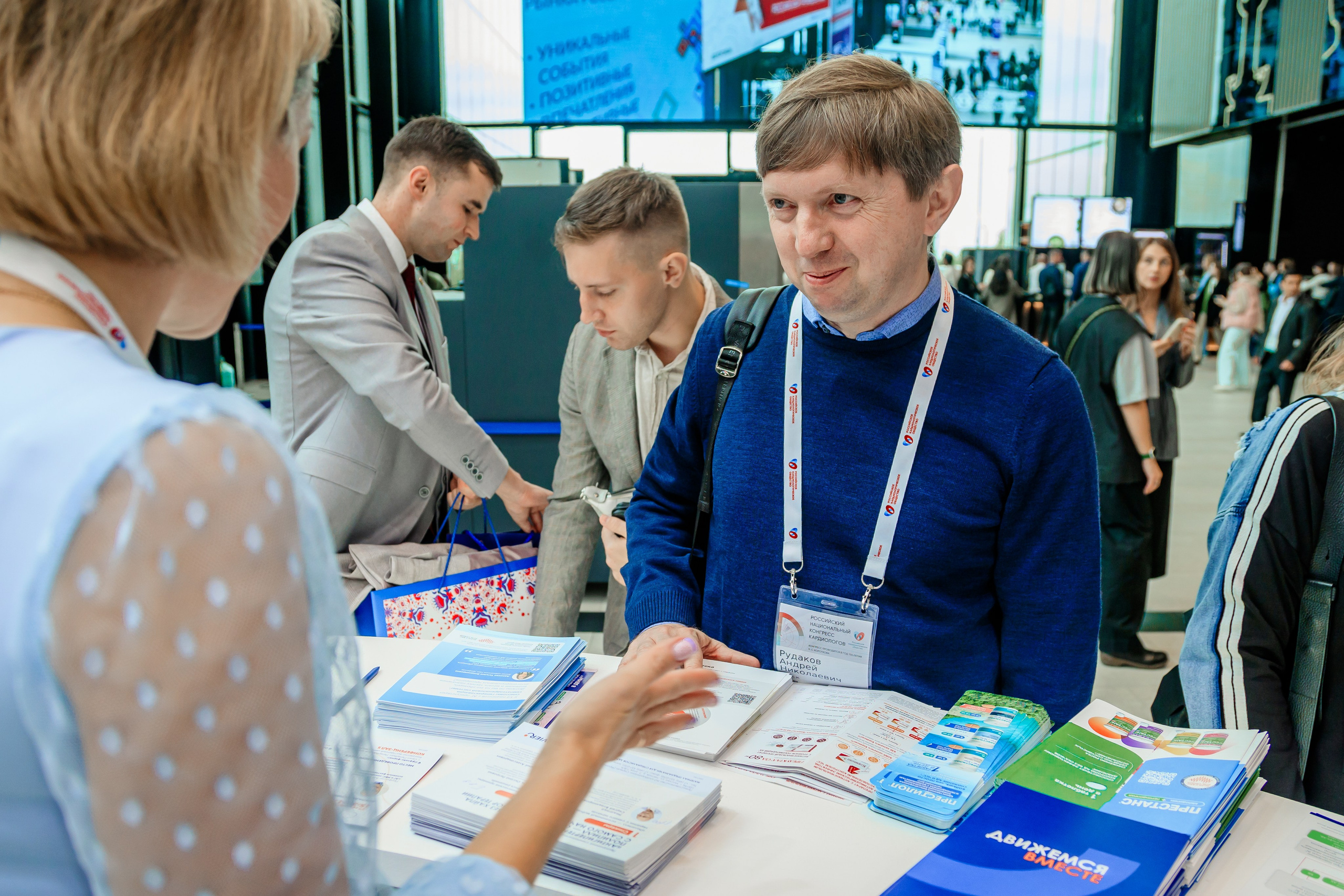 Фотограф на выставку в Спб — заказать съемку в Санкт-Петербурге— Екатерина Ладванова