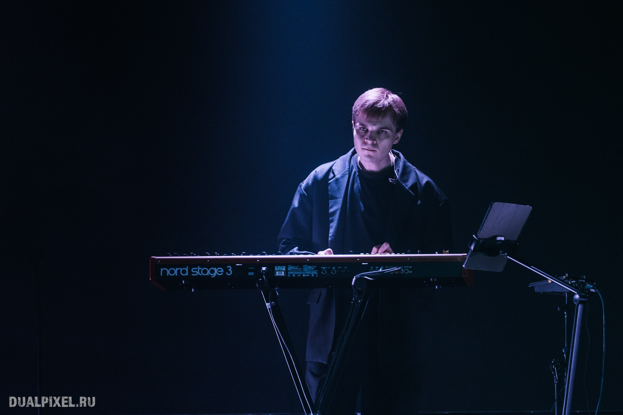 Mona. Магия музыки в кадре: Концертная Фотография