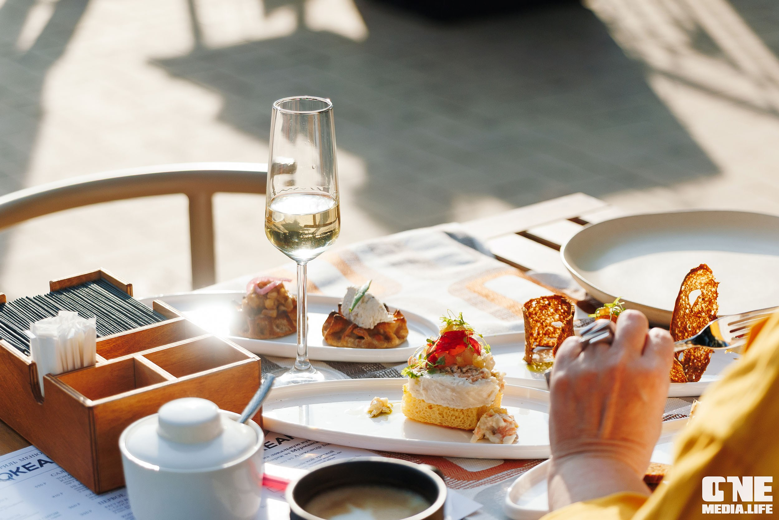 Фоторепортаж из ресторана Океан в Светлогорске. One Media Life: фоторепортажи, фотоотчеты с мероприятий и заведений